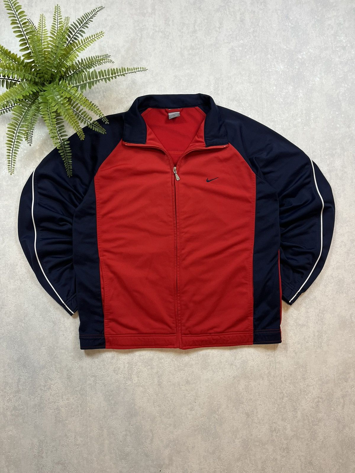 Nike × Vintage 90's NIKE RETRO Y2K SWOOSH LOGO TRACK JACKET Size US L / EU 52-54 / 3 - 1 Thumbnail
