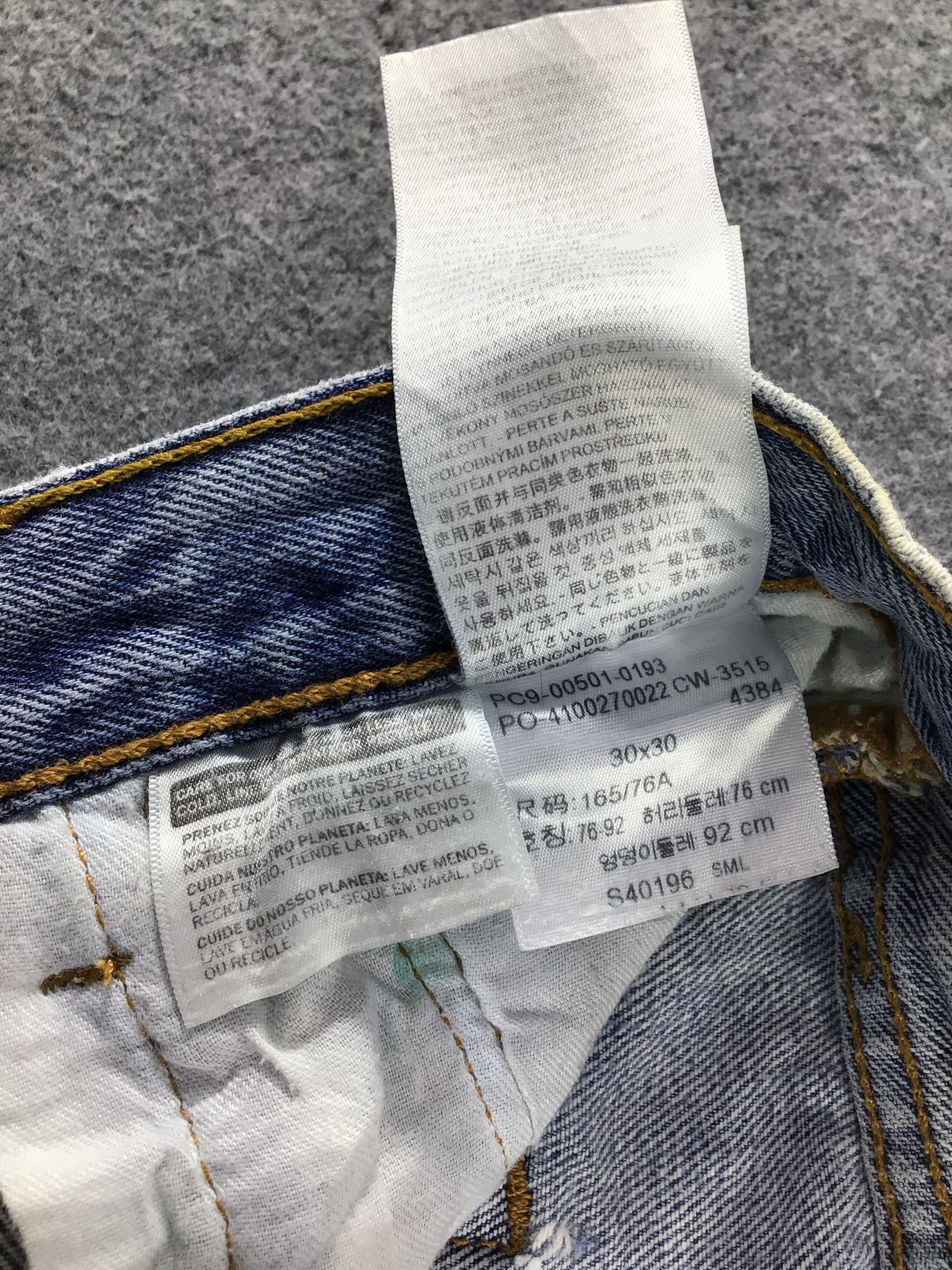 Levi's Vintage Levis 501 Jeans-JM231 Size US 31 - 12 Thumbnail