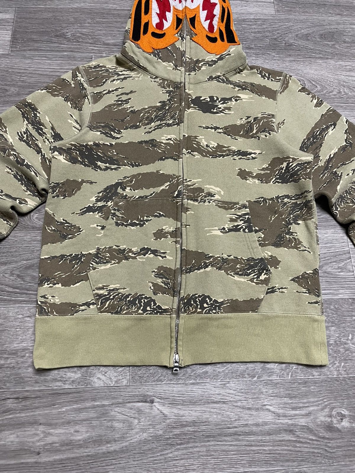 Bape BAPE Tiger Full Zip Hoodie Desert Camo A Bathing Ape Size S Size US S / EU 44-46 / 1 - 3 Thumbnail