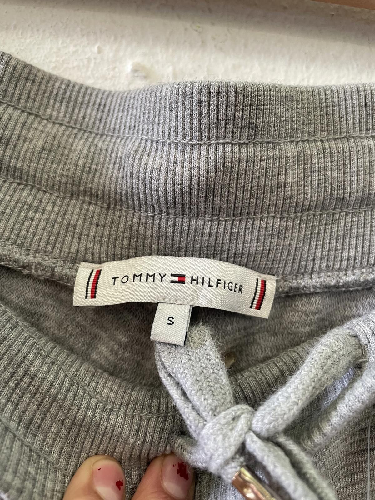 Tommy Hilfiger Tommy Hilfiger Men's Grey Sweatpants Size S Size US 30 / EU 46 - 3 Thumbnail