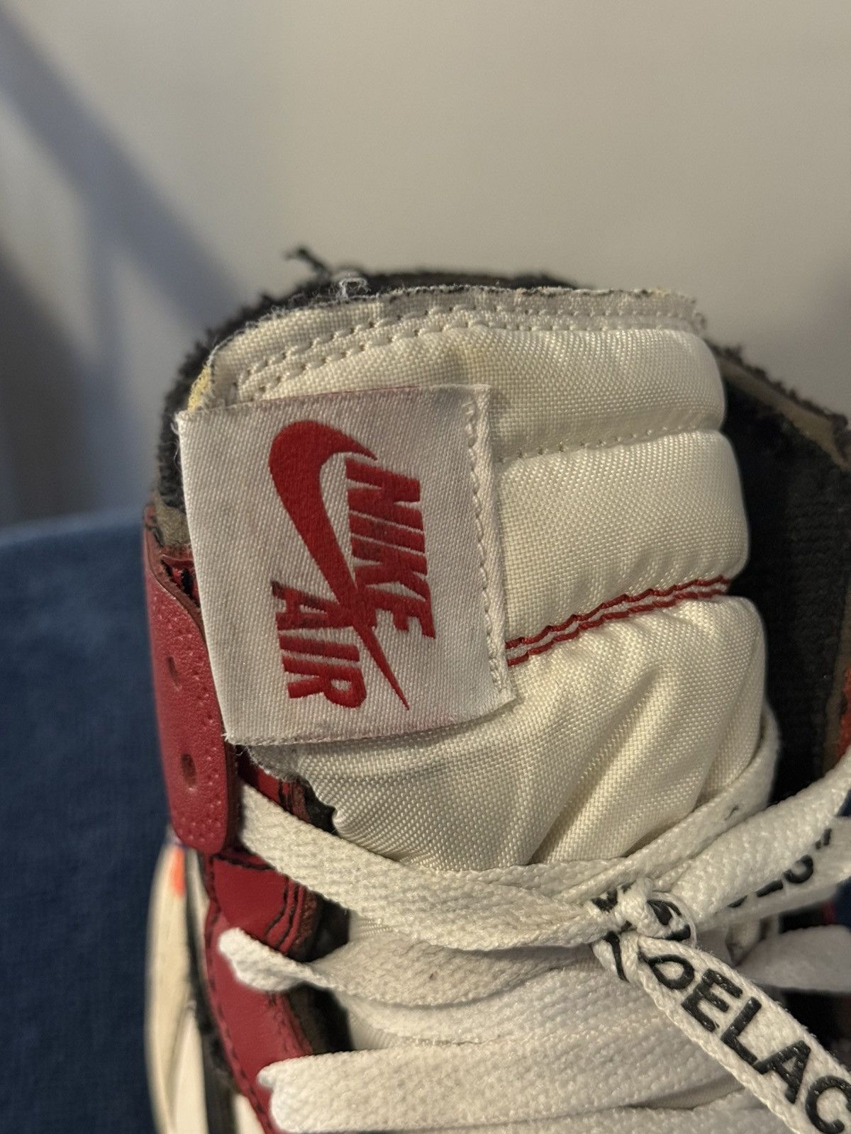 Jordan Brand Nike Air Jordan Chicago 1 Off White Virgil Size 11 Size US 11 / EU 44 - 8 Thumbnail