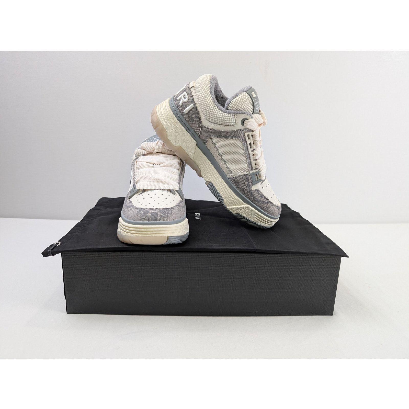 Amiri o1rshd1 Bandana Denim MA-1 Sneakers in Grey Size US 11 / EU 44 - 15 Thumbnail