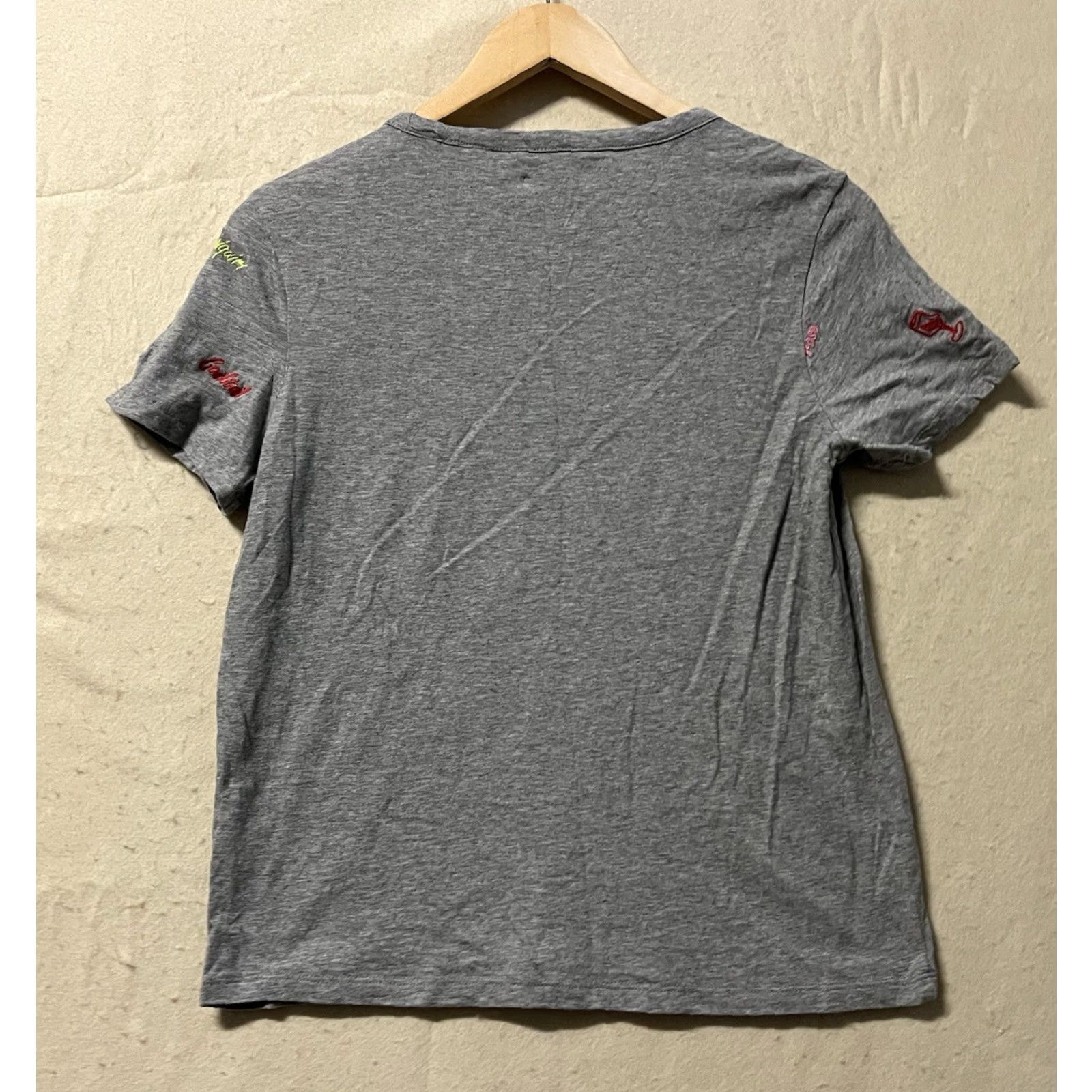 Lucky Brand Lucky Brand T-Shirt Womens Small Gray Daiquiri Cocktail All Over 100% Cotton Size S / US 4 / IT 40 - 2 Thumbnail