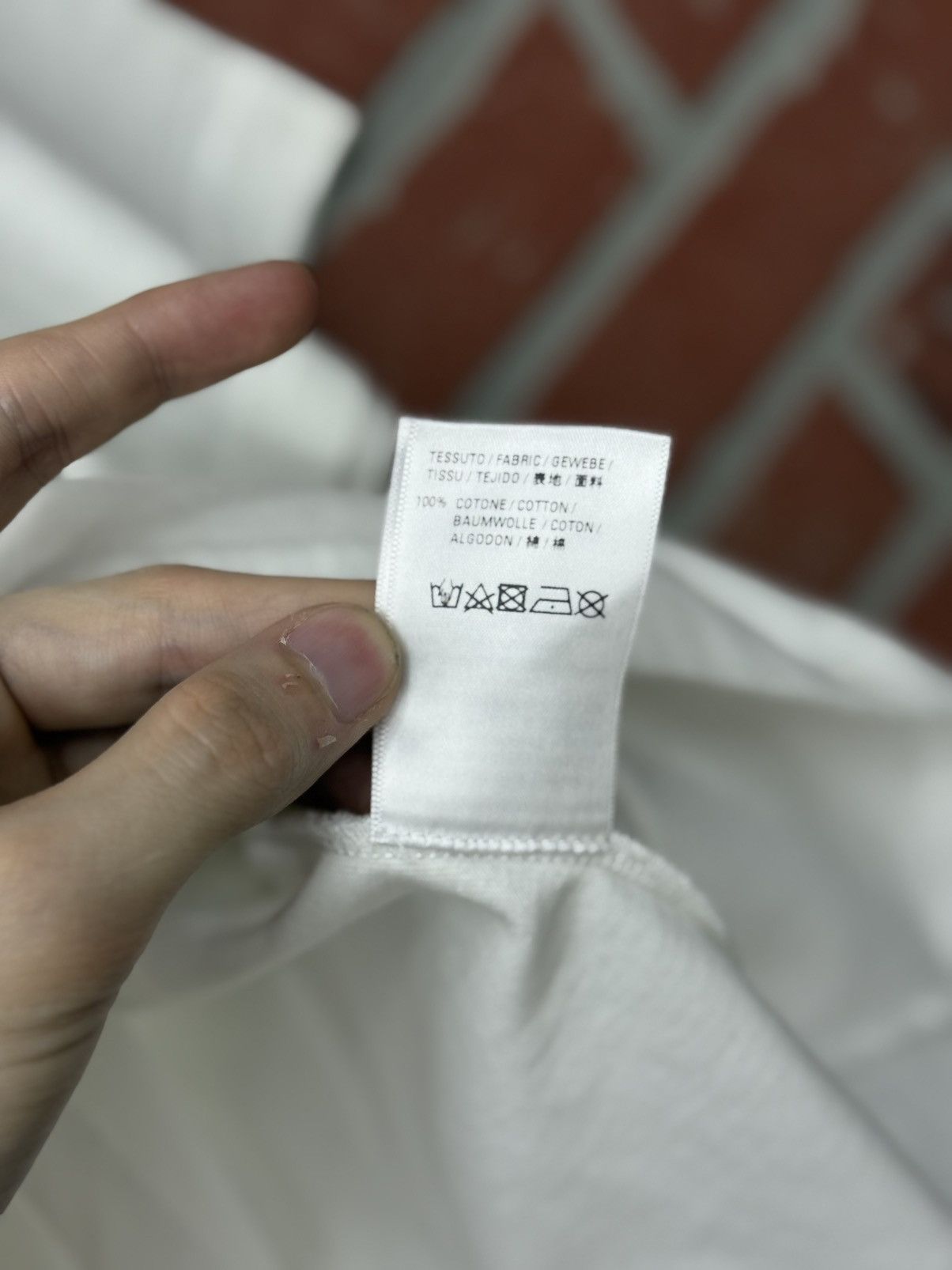 Balenciaga Balenciaga White Tee Shirt Back Logo $695 Retail Size XS Size US XS / EU 42 / 0 - 12 Thumbnail