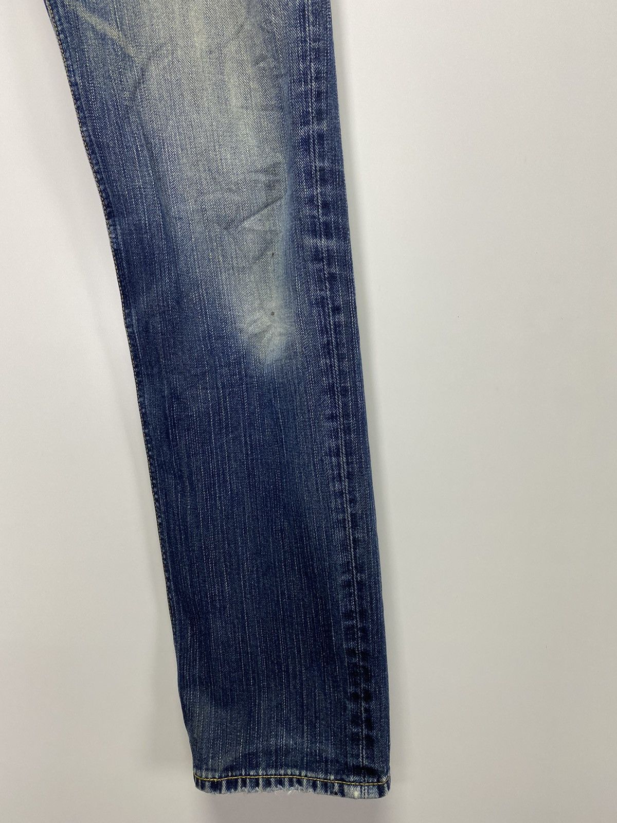 Lee × Vintage Vintage Lee distressed jeans Size US 32 / EU 48 - 6 Thumbnail
