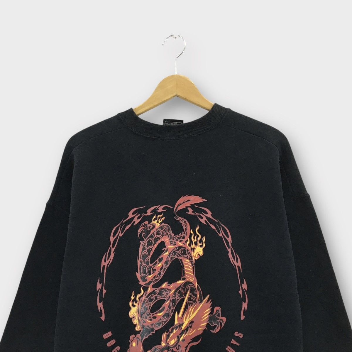 Vintage Vintage 90s Dogtown Dragon Street Cool Guys Crewneck Size US L / EU 52-54 / 3 - 5 Thumbnail