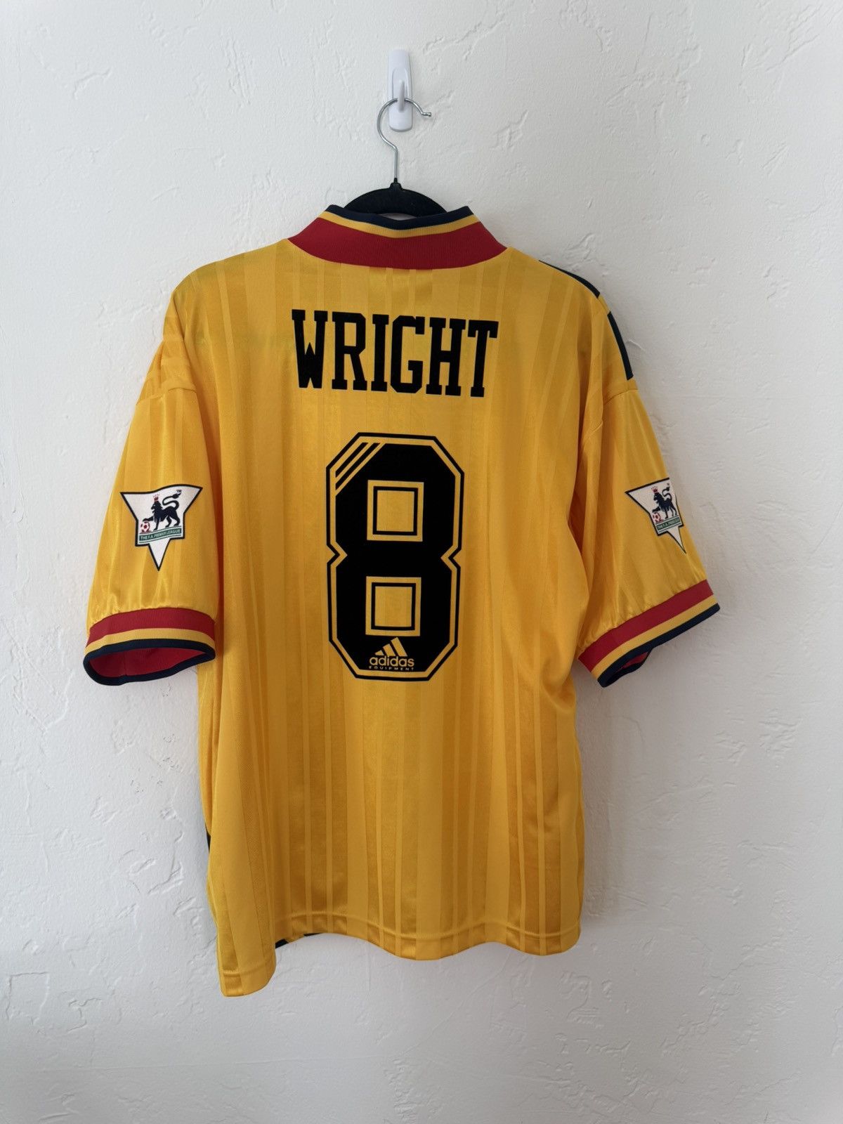 Arsenal Yellow Jvc sponsor 1993 - 1994