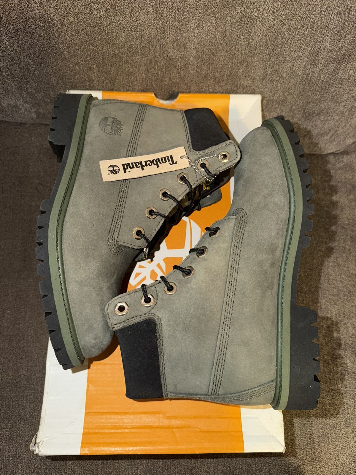 Timberland Limited Edition Timberland 6” Waterproof Boot Dark Green Size US 5 / EU 37 - 2 Thumbnail