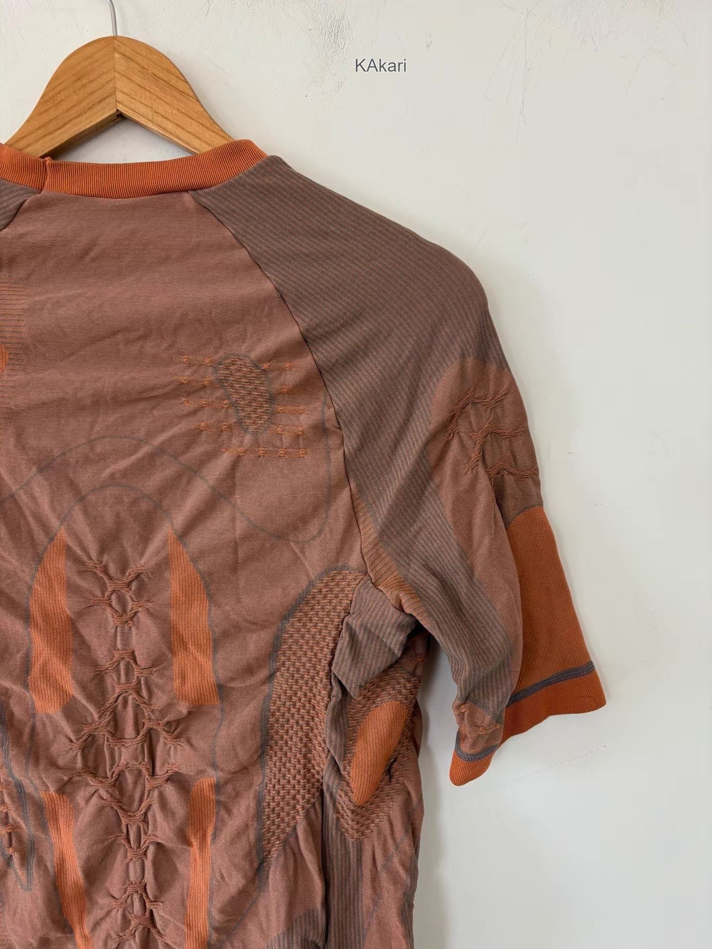 ROA Multi-Color Short Sleeve Graphic Shirt Size US M / EU 48-50 / 2 - 5 Thumbnail