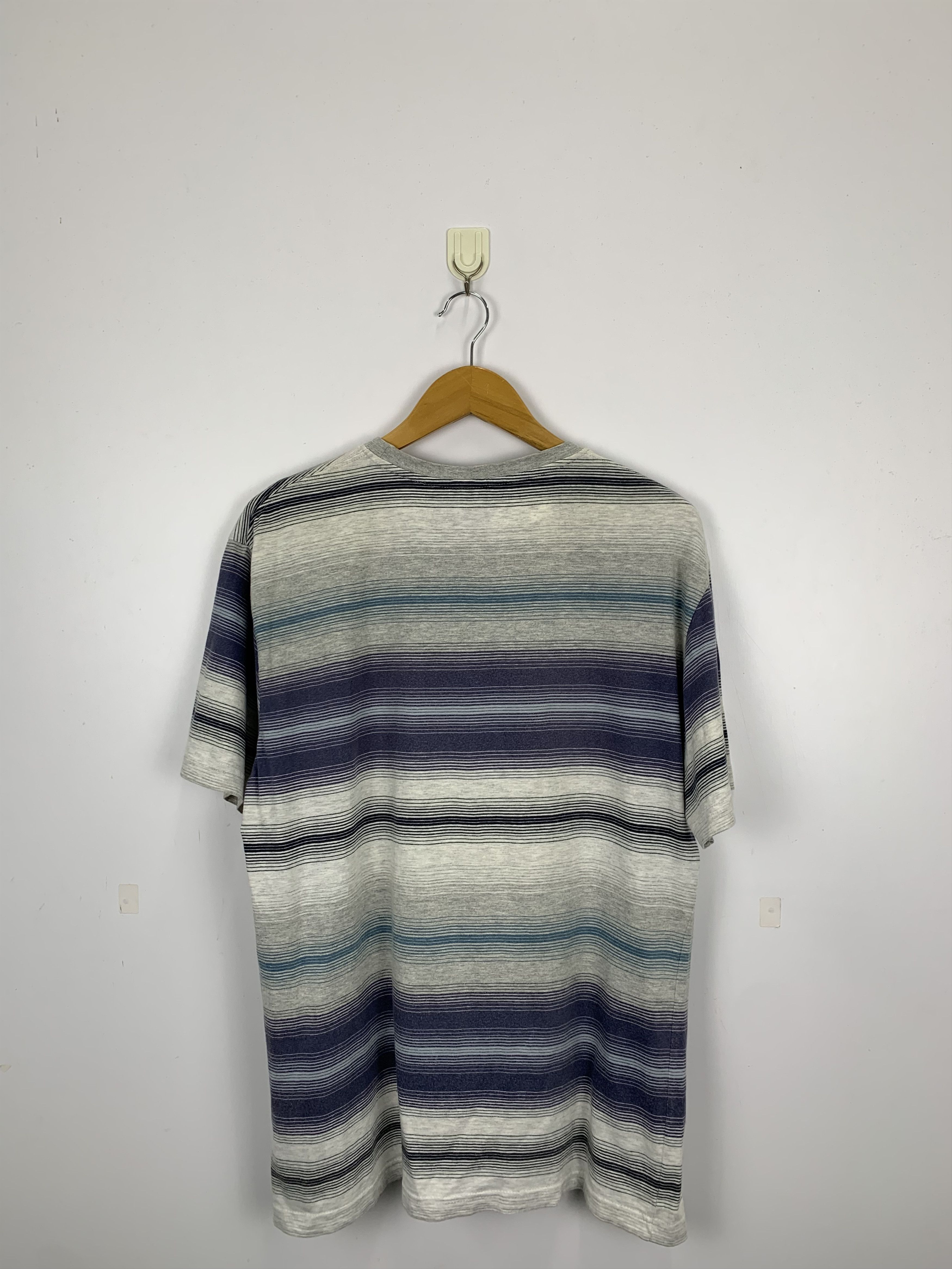 Hang Ten Vintage Hang Ten Striped Surfing Tee TA0153 Size US L / EU 52-54 / 3 - 9 Thumbnail
