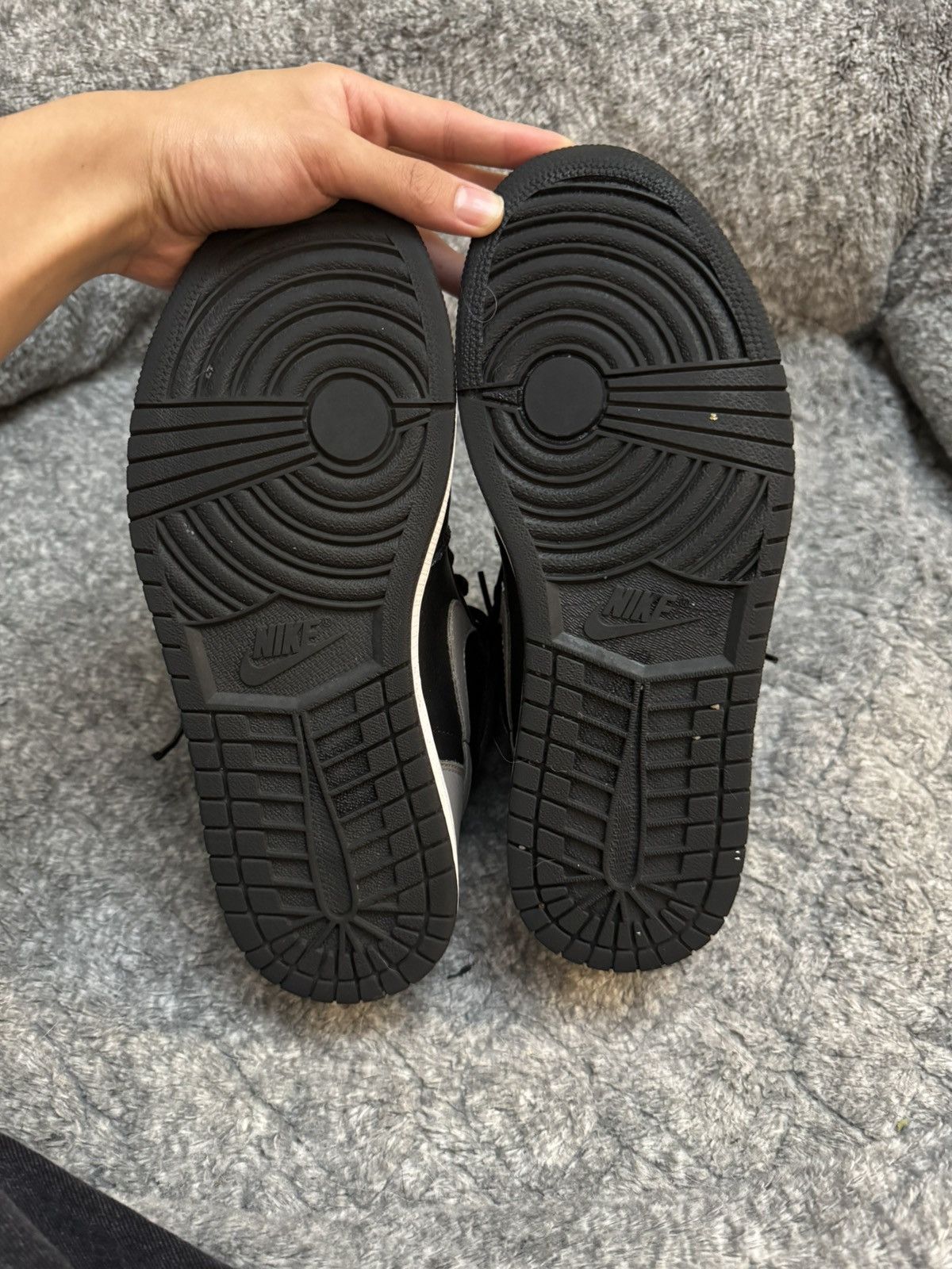Nike Air Jordan 1 Shadow 2018 Size US 9 / EU 42 - 4 Thumbnail