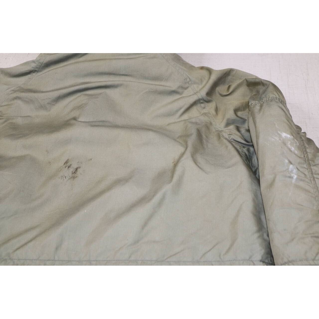 Vintage Vintage 70s Air Force Jacket Flying Green USAF 1511 Sz M Size US M / EU 48-50 / 2 - 9 Thumbnail