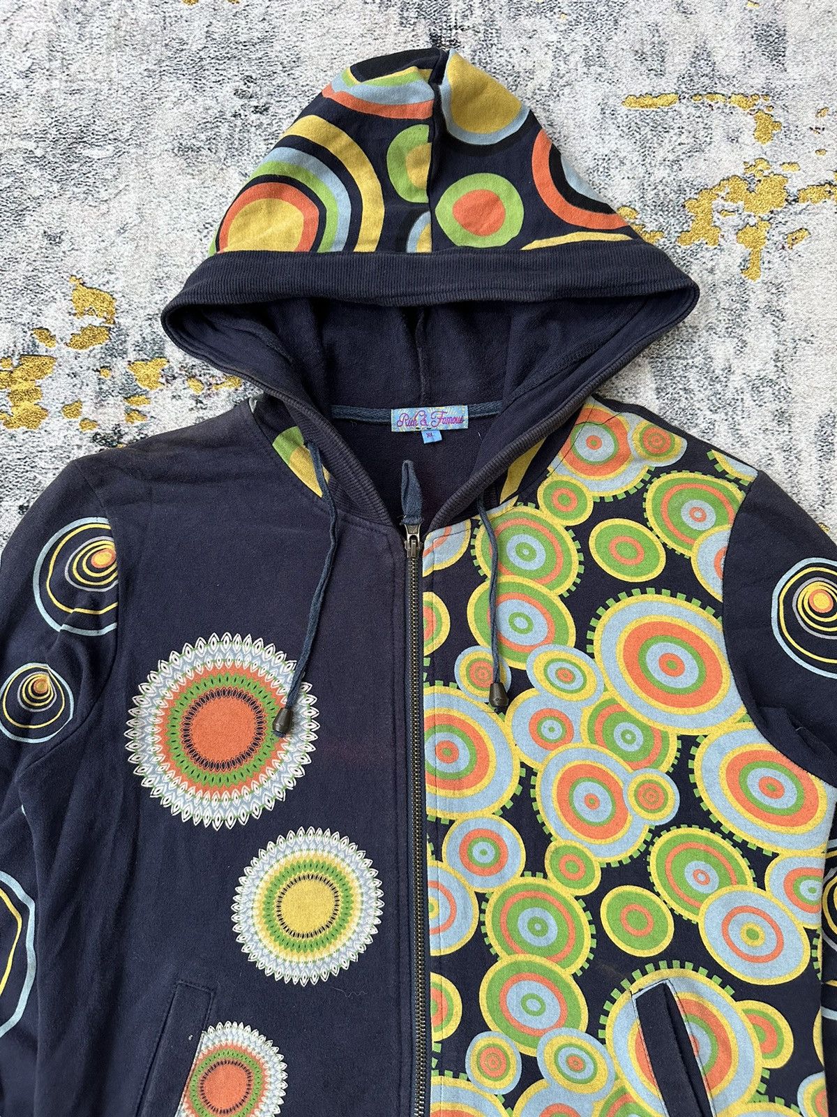 20471120 CRAZY RICH ZIPHOODIE VERY NICE COLOUR AND DESIGN LGB STYLE Size US M / EU 48-50 / 2 - 3 Thumbnail