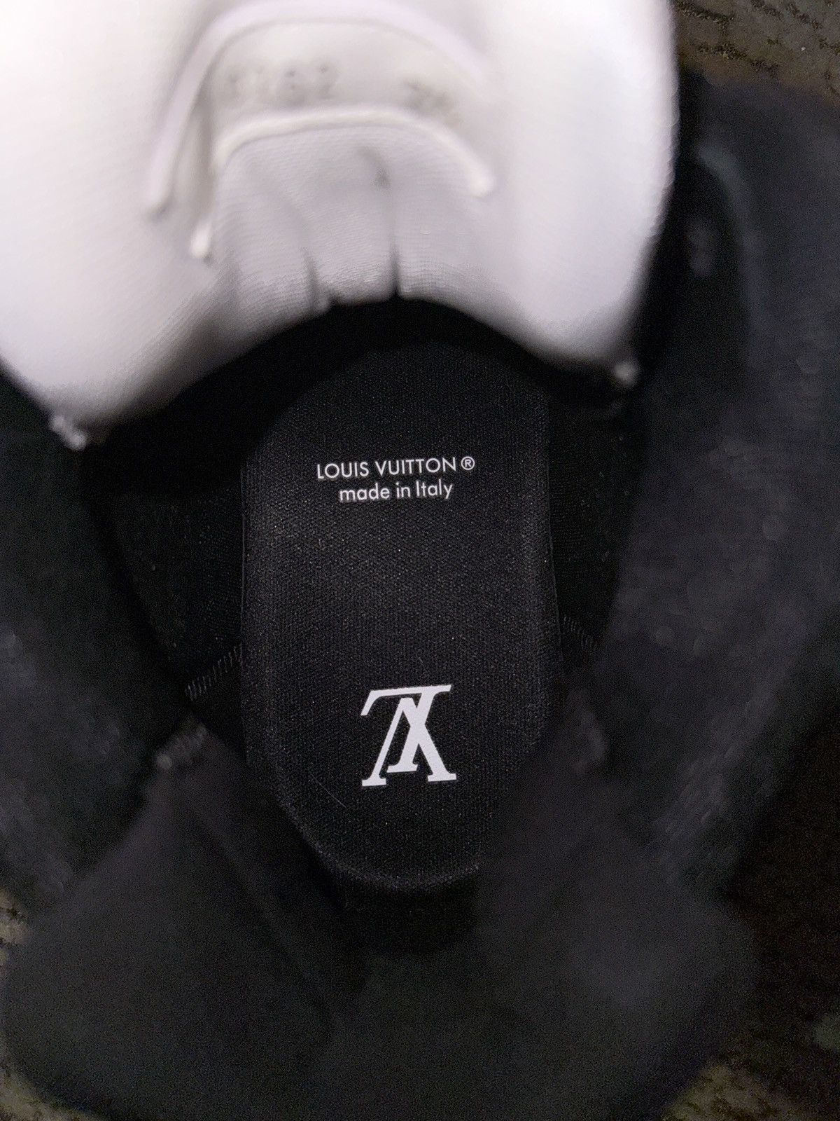 Louis Vuitton LV Trainer 2 Size US 9.5 / EU 42-43 - 6 Thumbnail