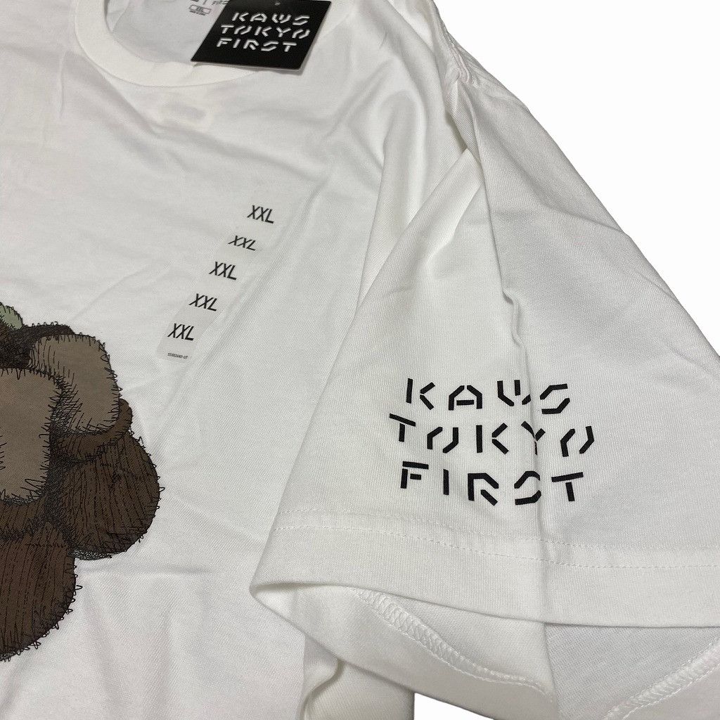 Kaws × Uniqlo KAWS × UNIQLO TOKYO FIRST Tee White Size US XXL / EU 58 / 5 - 4 Thumbnail