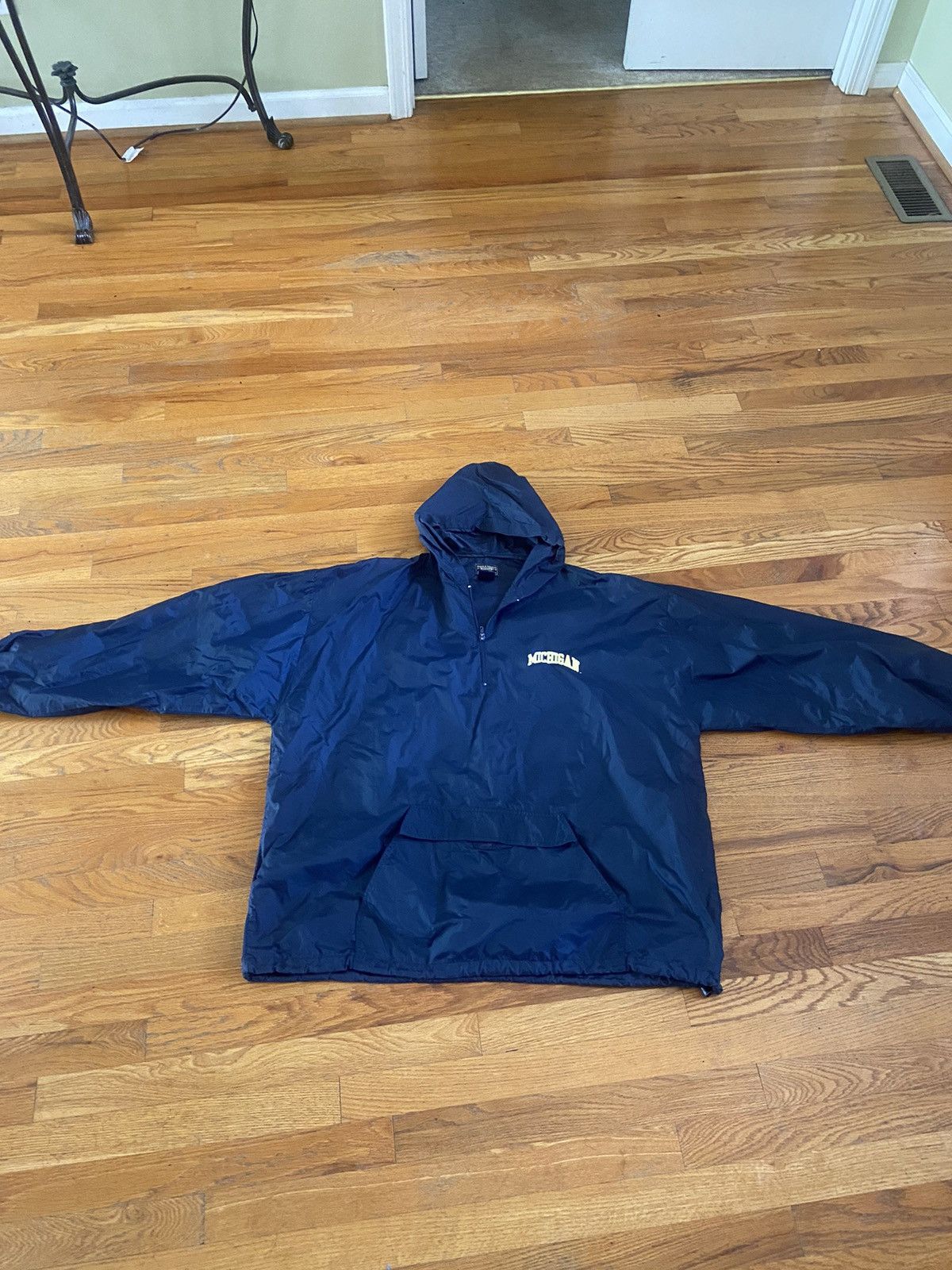 Steve And Barrys Michigan windbreaker jacket Size US XXL / EU 58 / 5 - 1 Thumbnail