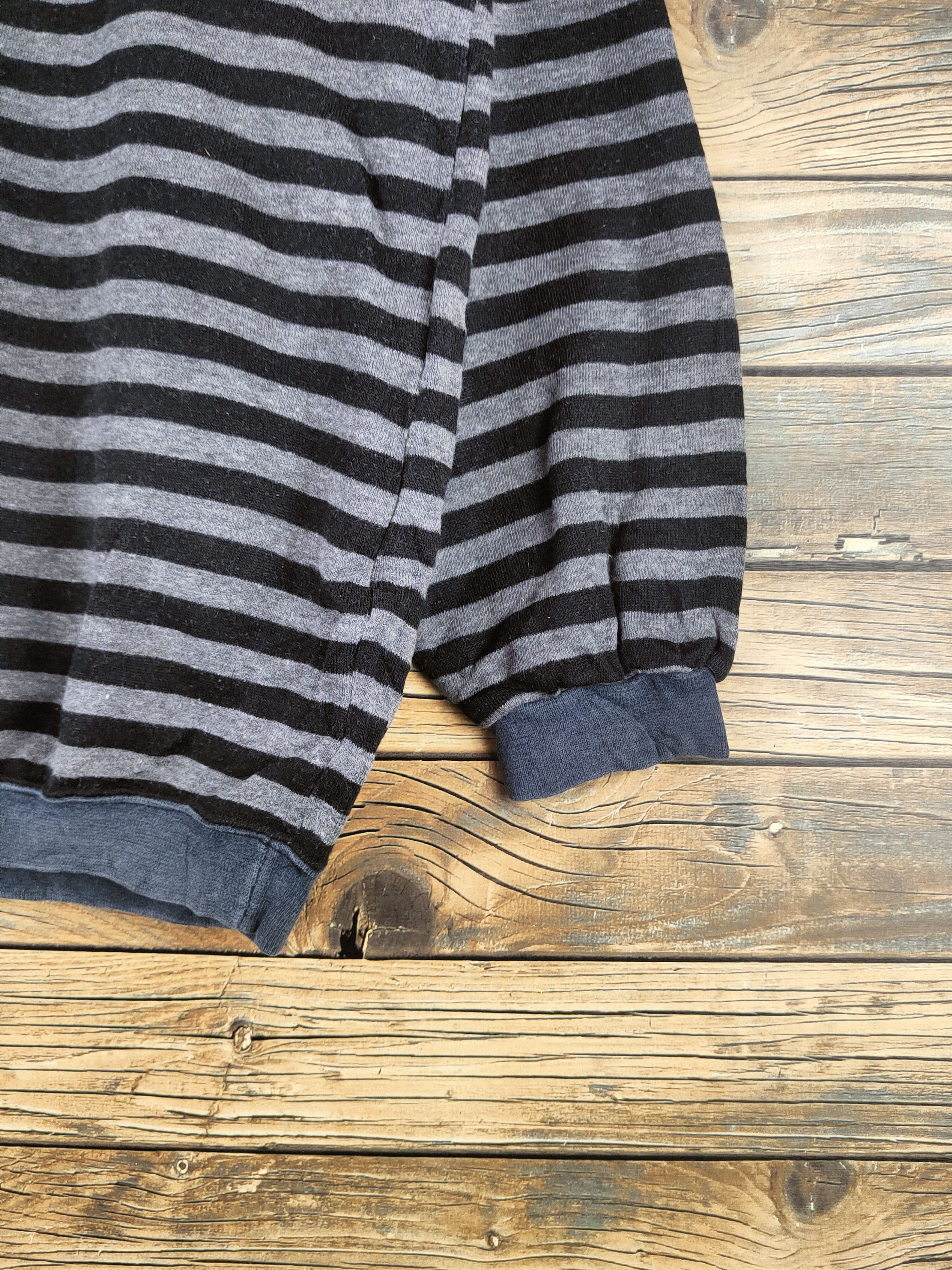 Japanese Brand Vintage & Retro Design Japanese Brand Black Gray Sweatshirt Size US L / EU 52-54 / 3 - 6 Thumbnail
