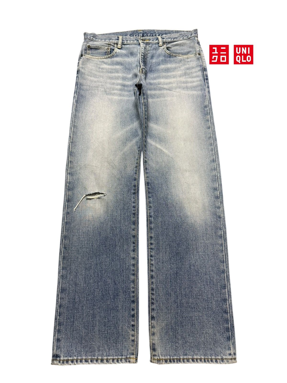 Uniqlo Vintage Y2K Japanese Uniqlo Faded Wash Distress Straight Leg Size US 34 / EU 50 - 1 Thumbnail