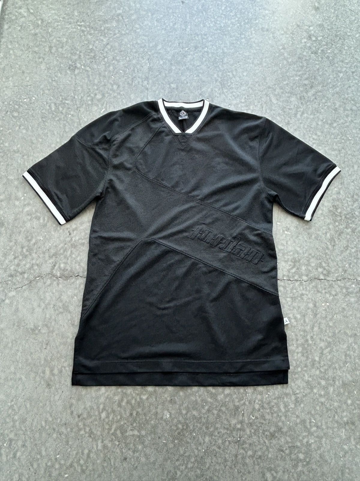 Jordan Brand Vintage Y2K Air Jordan Jersey 20th Anniversary Size US XL / EU 56 / 4 - 1 Thumbnail