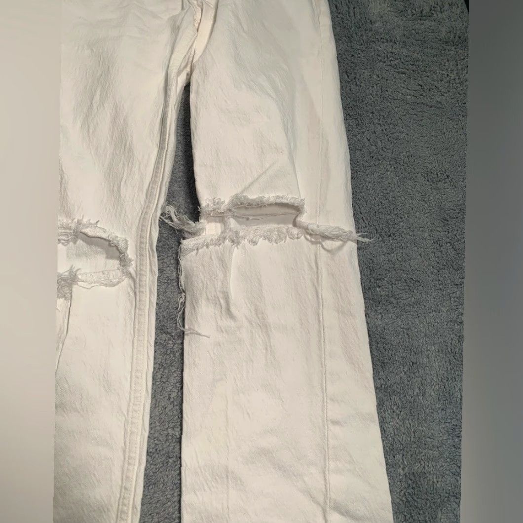 Abercrombie & Fitch VINTAGE Abercrombie & Fitch White 90s Straight Ultra High Rise Jeans 0 Women Regular White Mom Jeans 25/0R Womens Size 25" / US 0 / IT 36 - 3 Thumbnail
