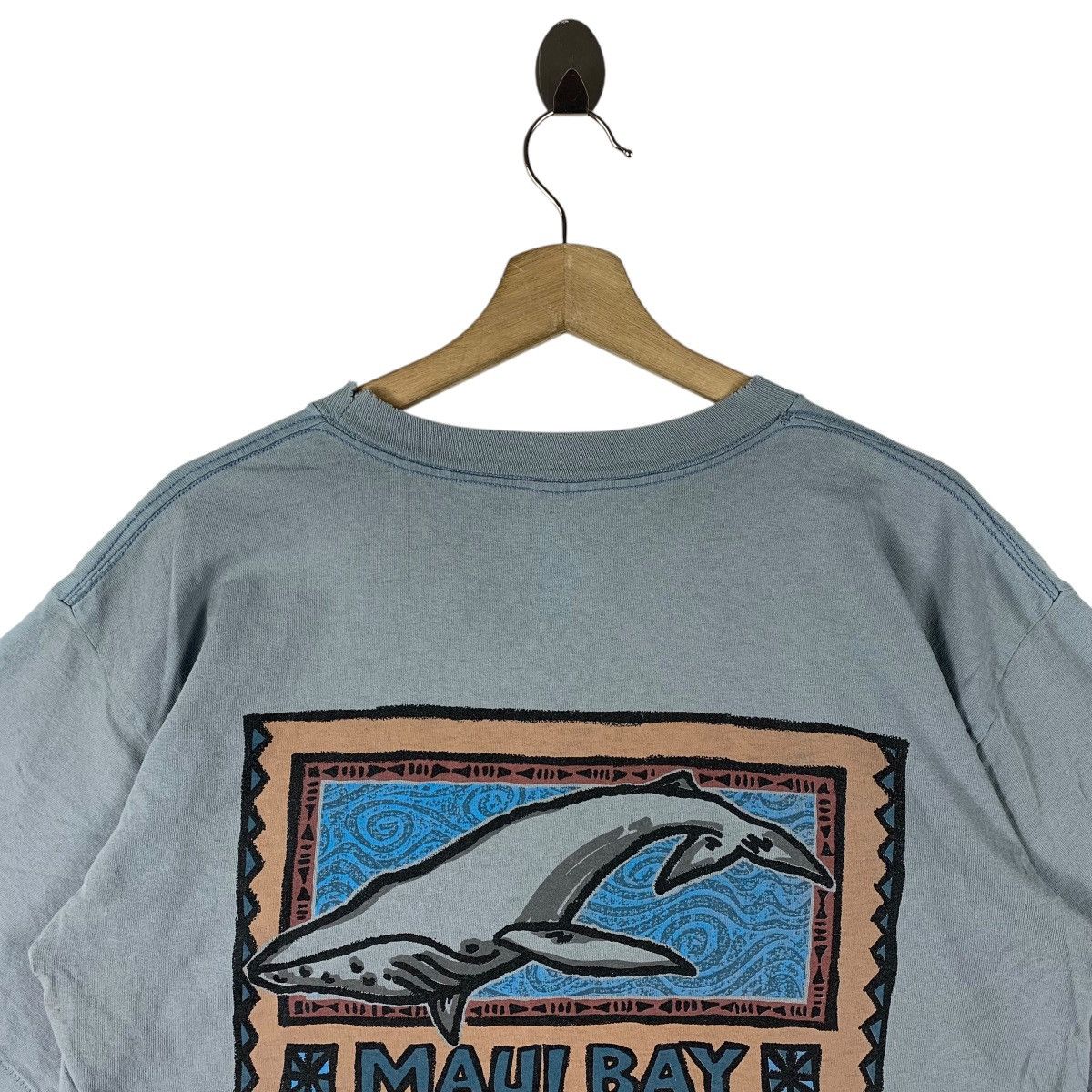 Vintage Vintage 90s MAUI RAY big logo back hit Surfing tee Size US L / EU 52-54 / 3 - 9 Thumbnail