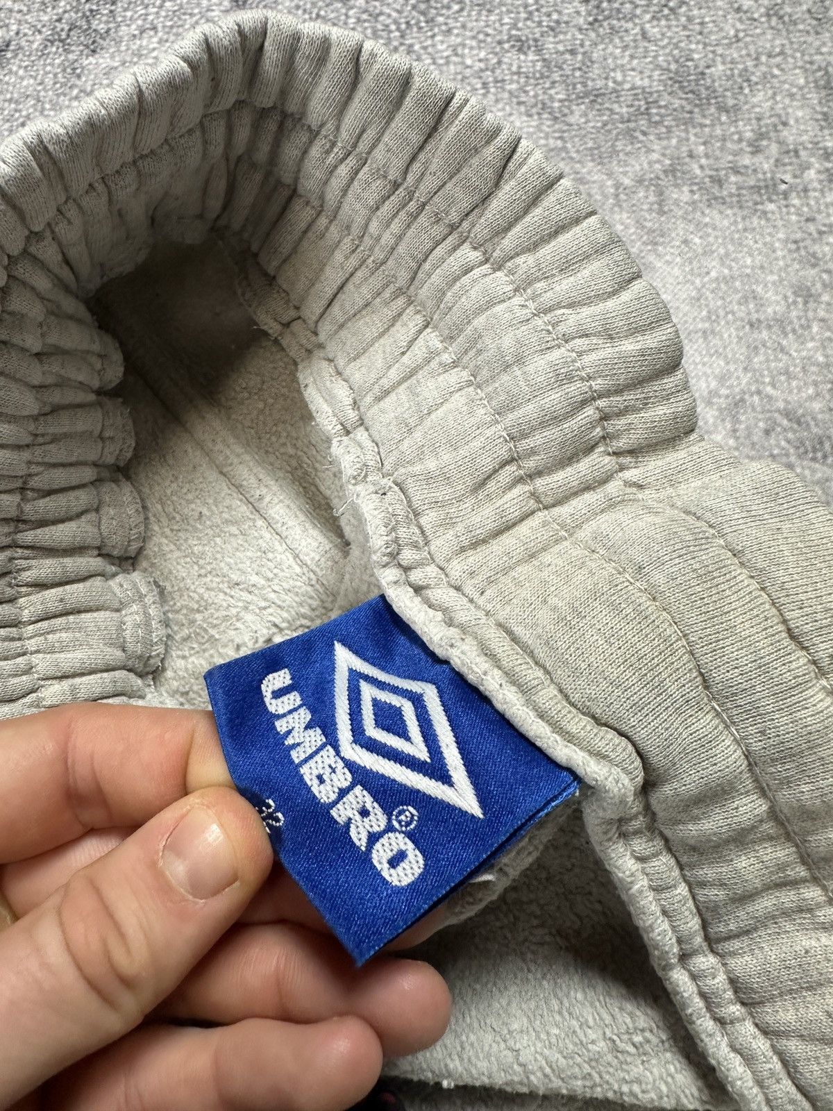 Umbro Vintage Umbro Logo Shorts Casual Streetwear Rare M VTg Size US 32 / EU 48 - 5 Thumbnail