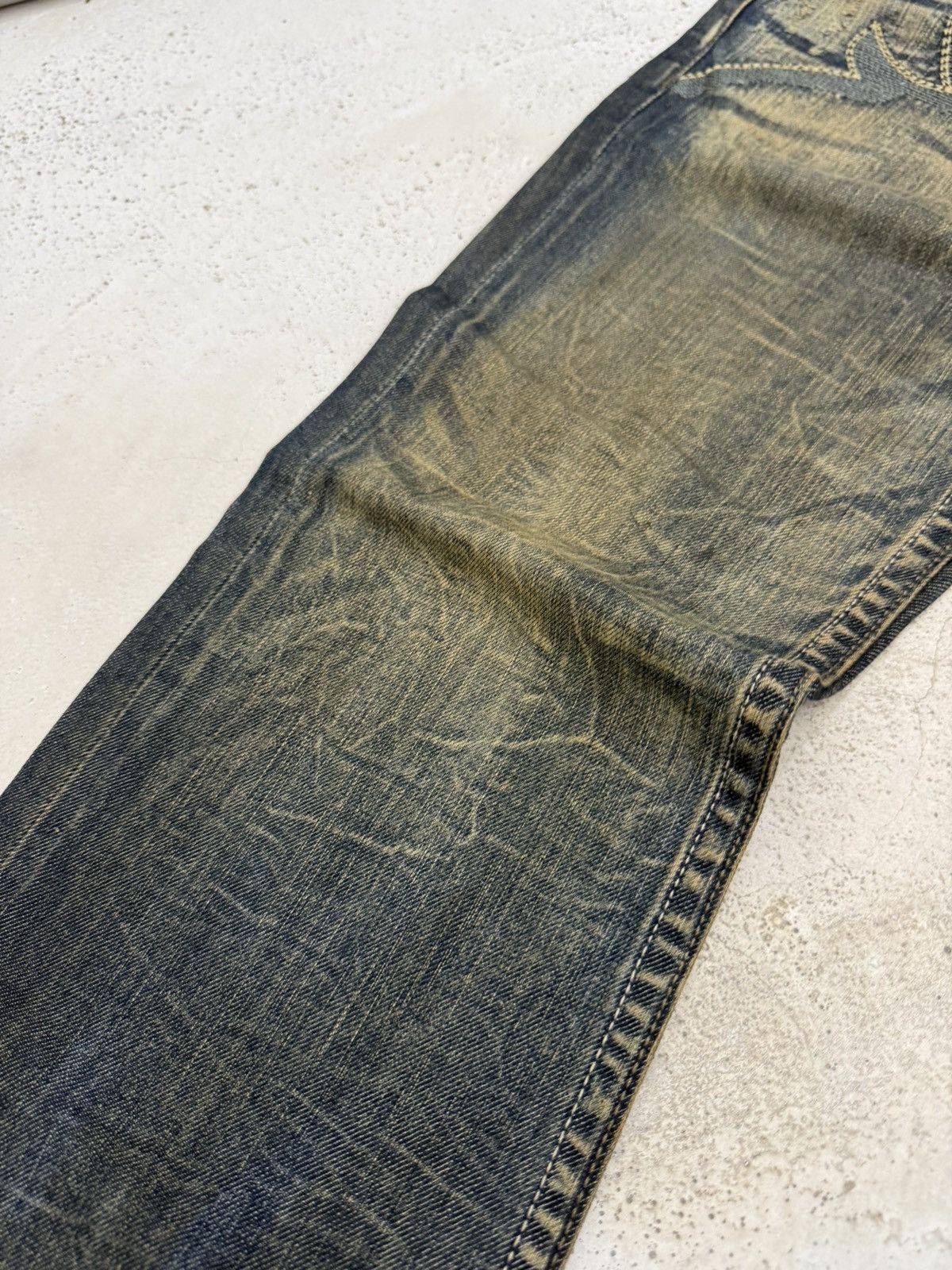 If Six Was Nine Ikka Japan Tribal Embroidered Muddy Wash Flared Denim Jeans Size US 29 - 6 Thumbnail