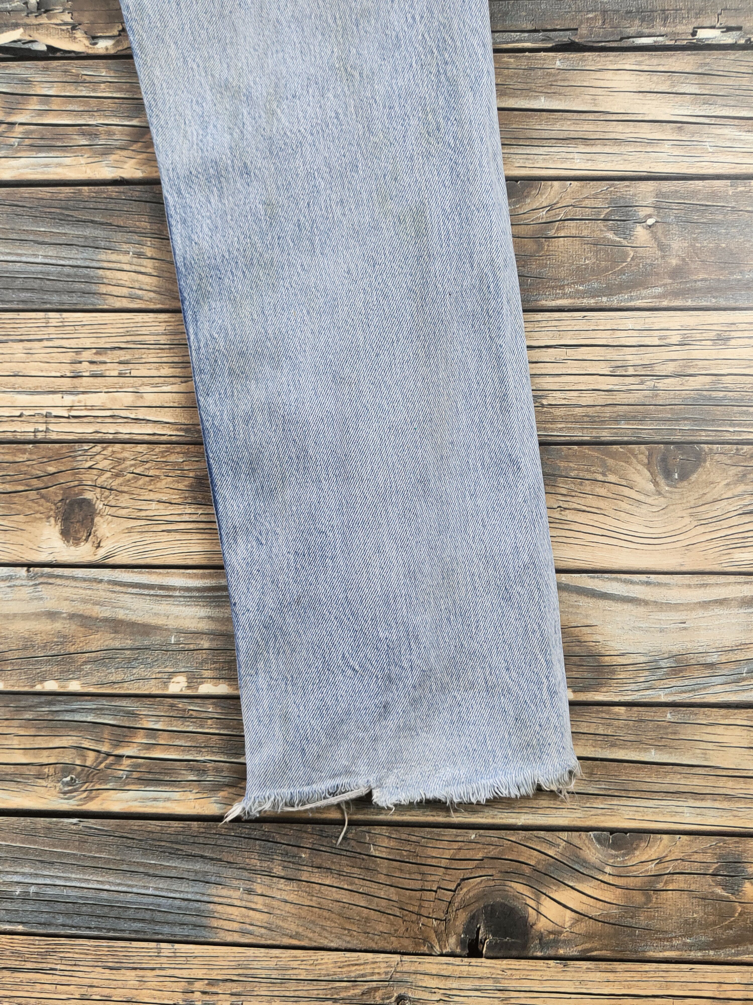 Levi's DL Vintage 80' Levi's Distressed Ripped Denim Jeans #S2846 Size US 28 / EU 44 - 13 Thumbnail