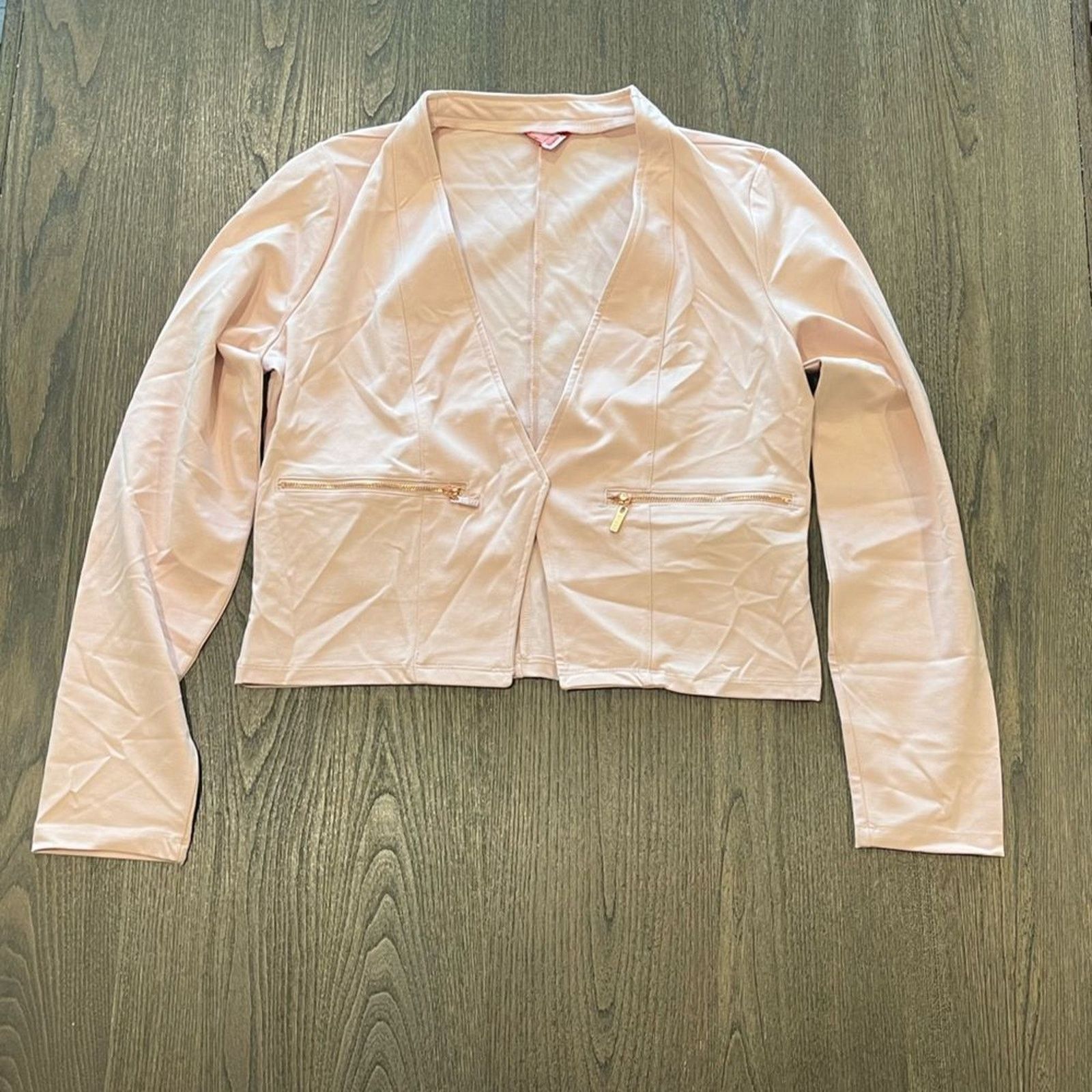 Guess NWOT Guess Womens Open Front Blazer Cropped Length Size L Size L / US 10 / IT 46 - 1 Thumbnail
