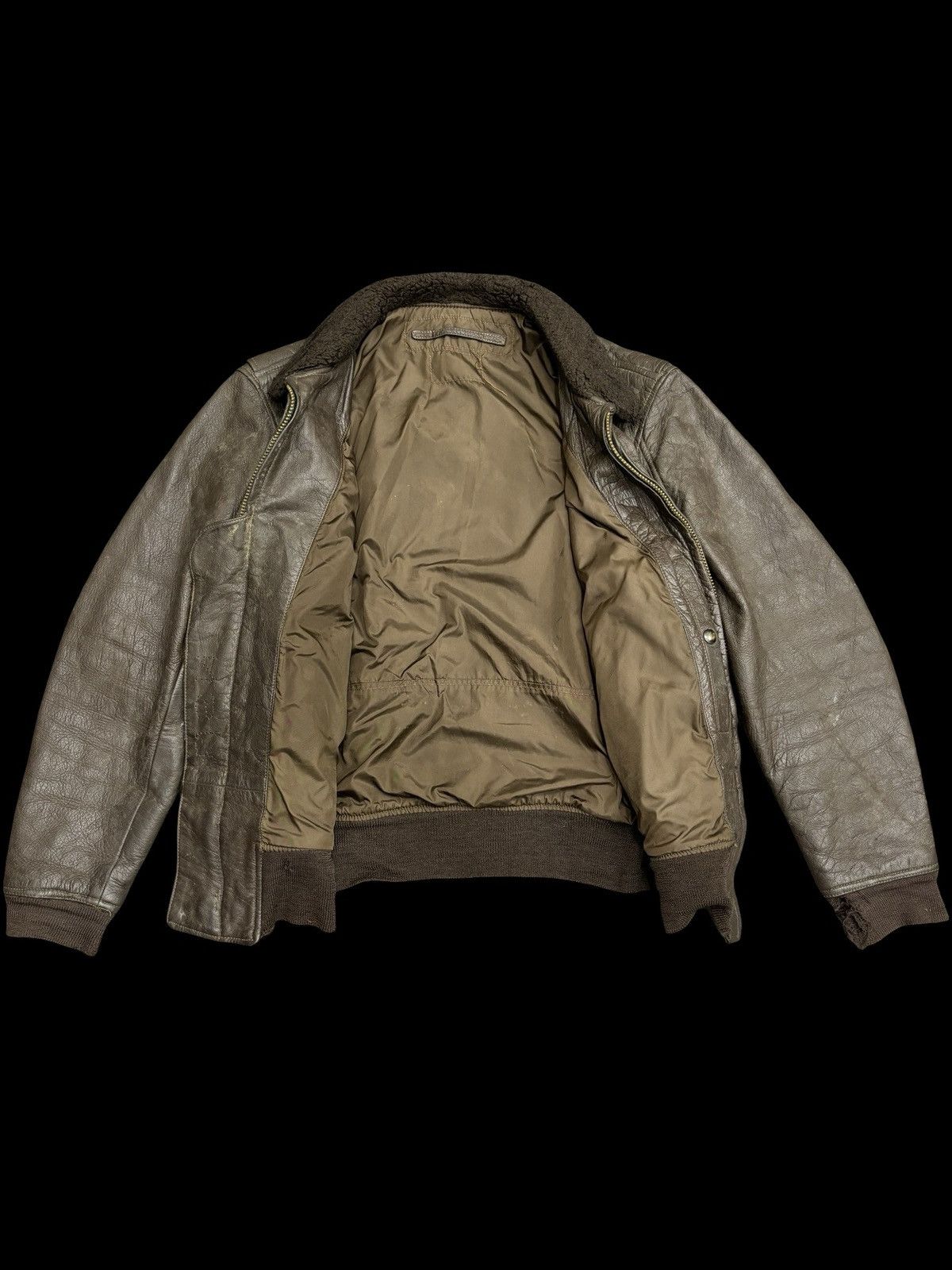 Vintage 💥Vintage 70s💥A2 Flying Jacket USN Leather Jacket Size US S / EU 44-46 / 1 - 2 Thumbnail