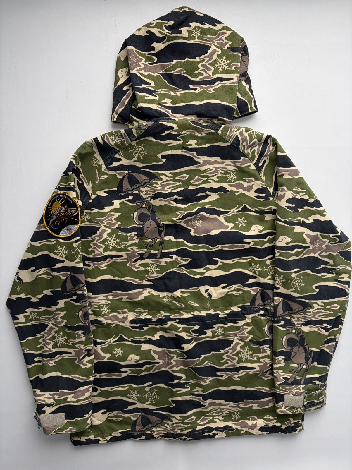 Billionaire Boys Club Season 7 Penguin Camo Hooded Mountaineer Guide Jacket Size US M / EU 48-50 / 2 - 2 Thumbnail