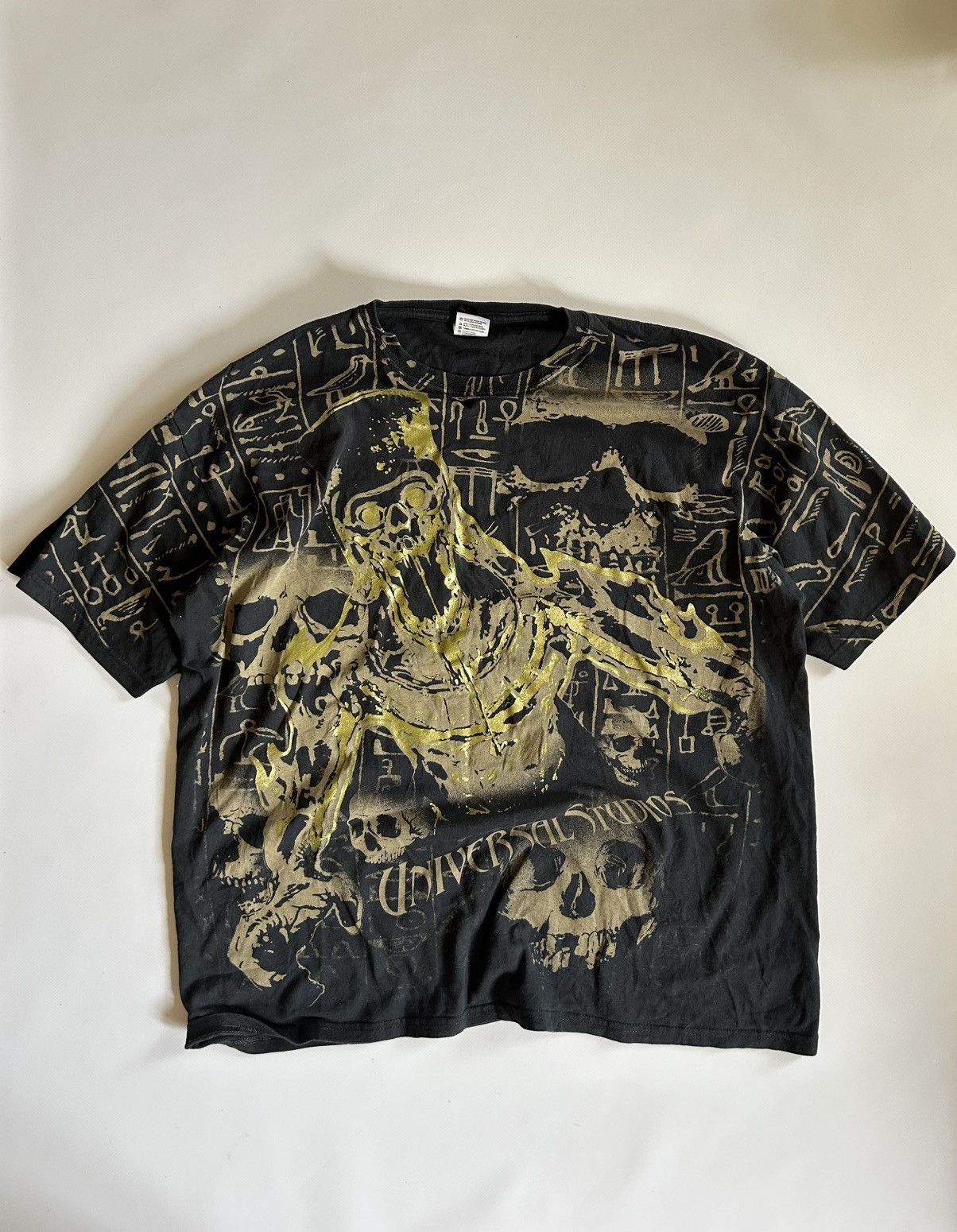 Universal Studios Vintage Universal Studios Ghost tee Size US XL / EU 56 / 4 - 2 Thumbnail