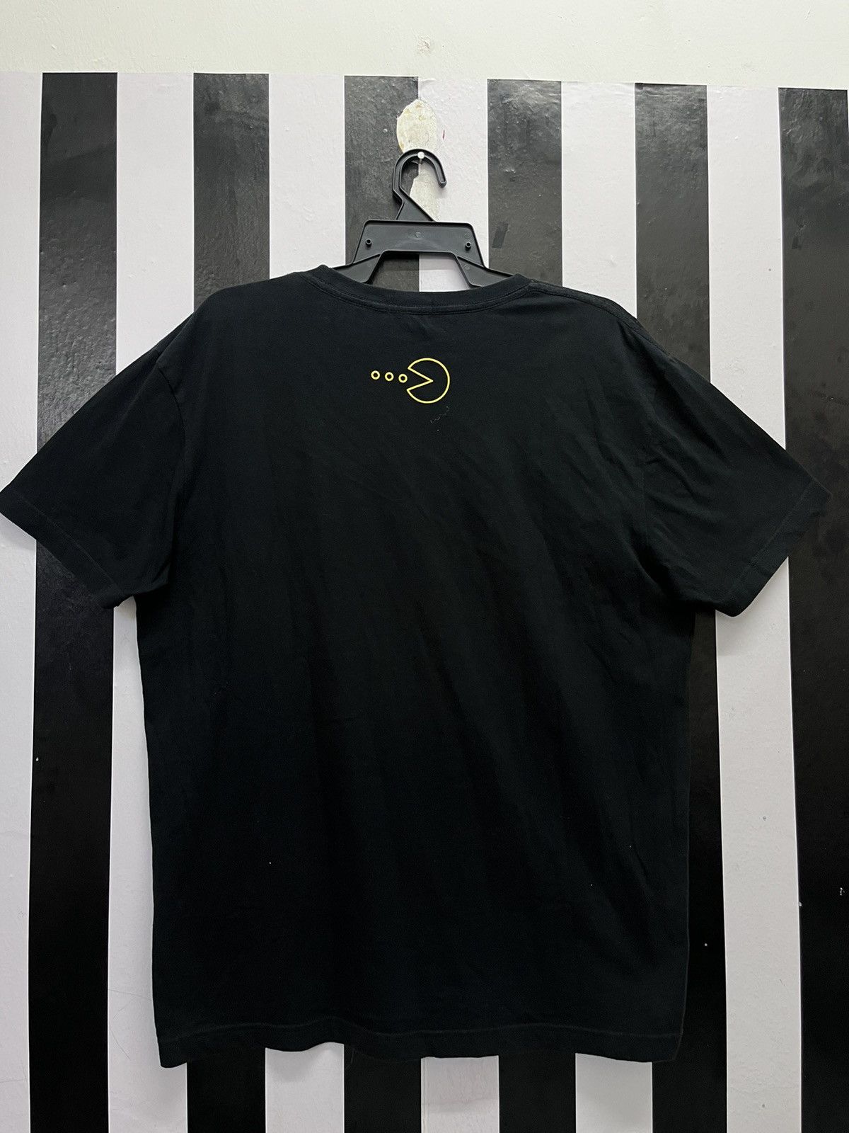 Other Pac-man tee black size xl Size US XL / EU 56 / 4 - 7 Thumbnail
