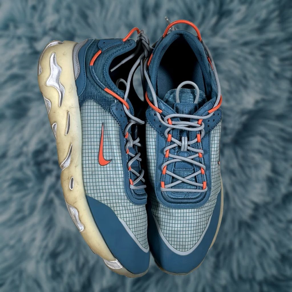 Nike Nike React Live Sneaker Blue 2021 Sz 12 CV1772-401 Mens Size US 12 / EU 45 - 1 Thumbnail