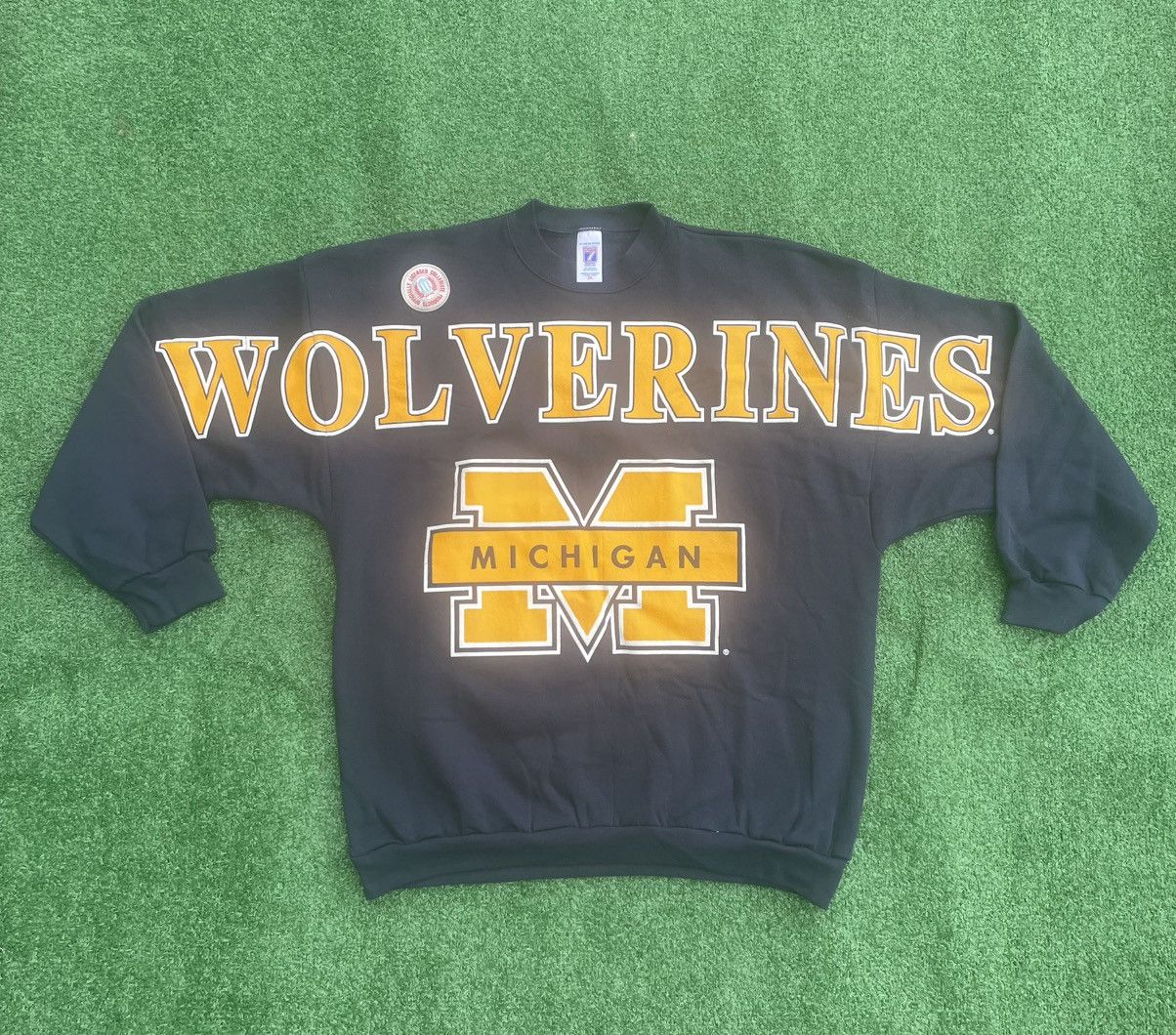 Logo 7 Michigan Wolverines Deadstock Logo 7 90s Spellout Crew Neck Size US XXL / EU 58 / 5 - 1 Thumbnail