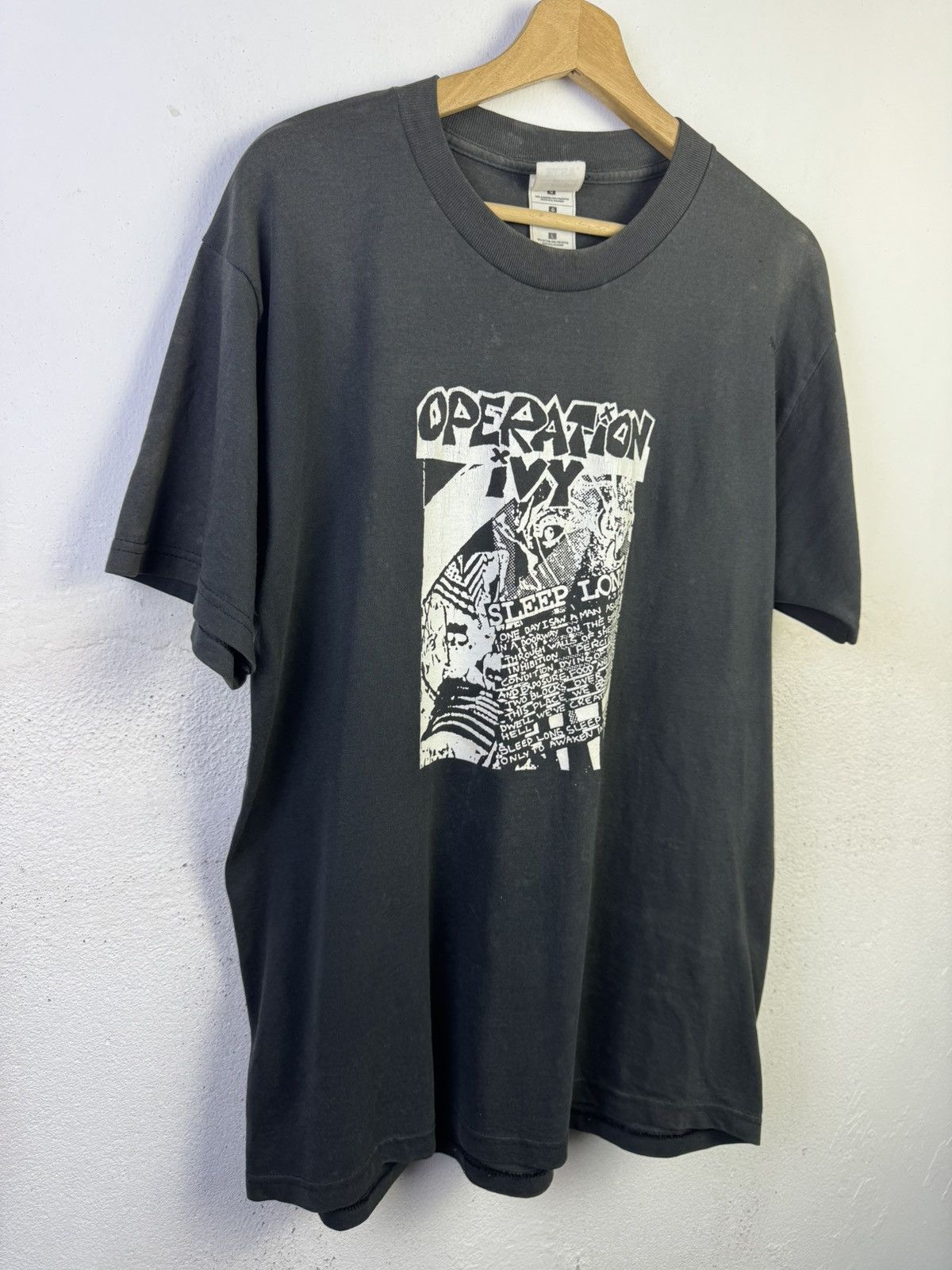 Band Tees Vintage 1990s Operation Ivy Punk Rock Tee Size US L / EU 52-54 / 3 - 2 Thumbnail