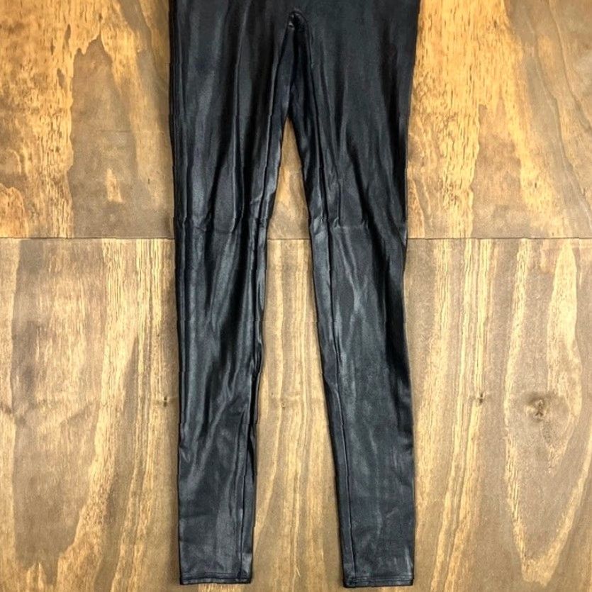 Spanx Spanx Womens Pants Black Faux Leather Pull On Skinny Leggings Stretch Small Size 28" / US 6 / IT 42 - 3 Thumbnail