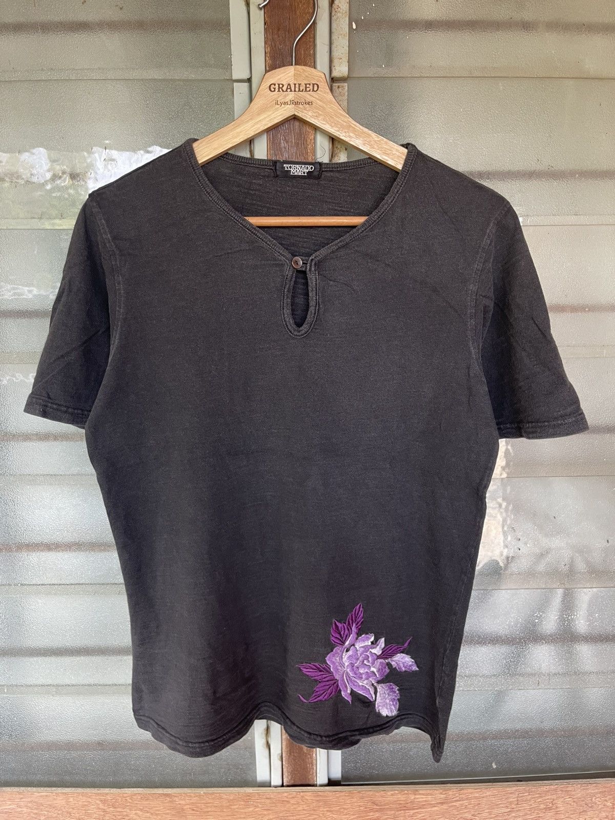 Tornado Mart Vintage Tornado Mart Rose Embroided Shirt Tee Size US M / EU 48-50 / 2 - 1 Thumbnail