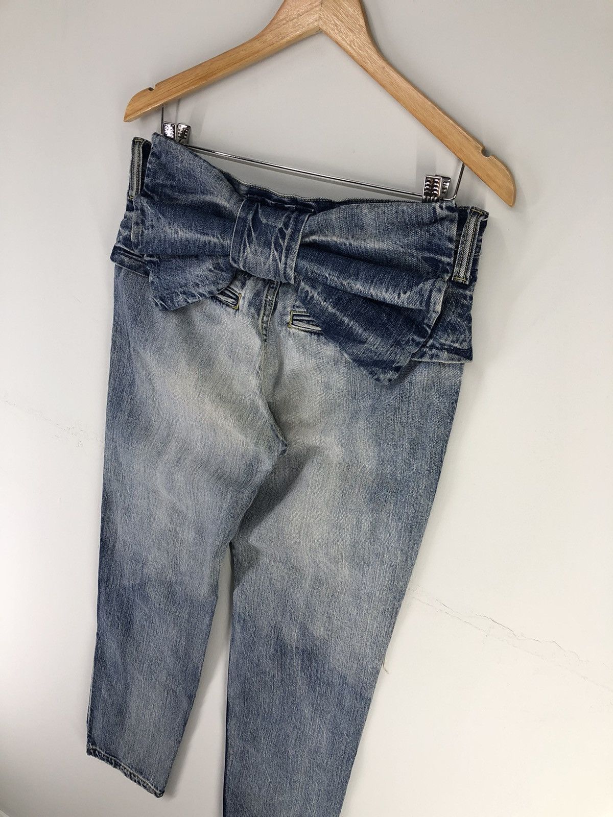 Japanese Brand Rodeo Crowns Back Ribbon Distressed Faded Blue Jeans Size 31" - 13 Thumbnail