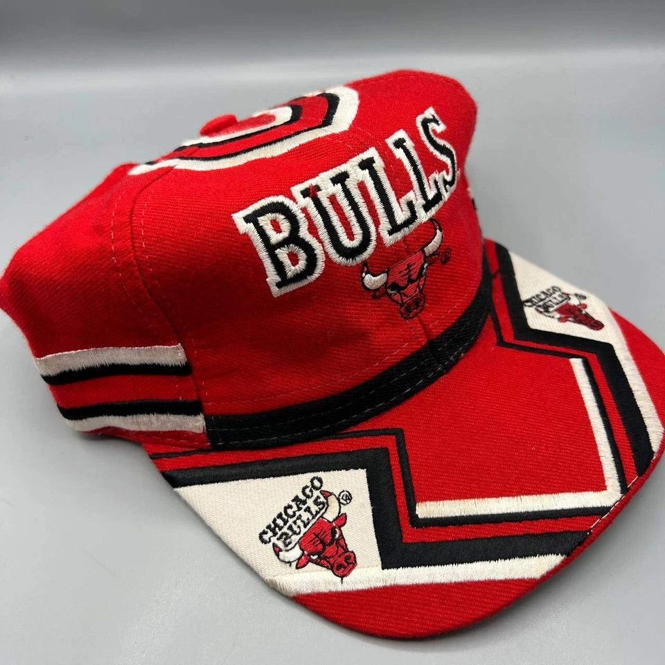 Other × Vintage Chicago Bulls Hat Men Red Green Jersey TEI NBA Snap Back Cap Size ONE SIZE - 4 Thumbnail