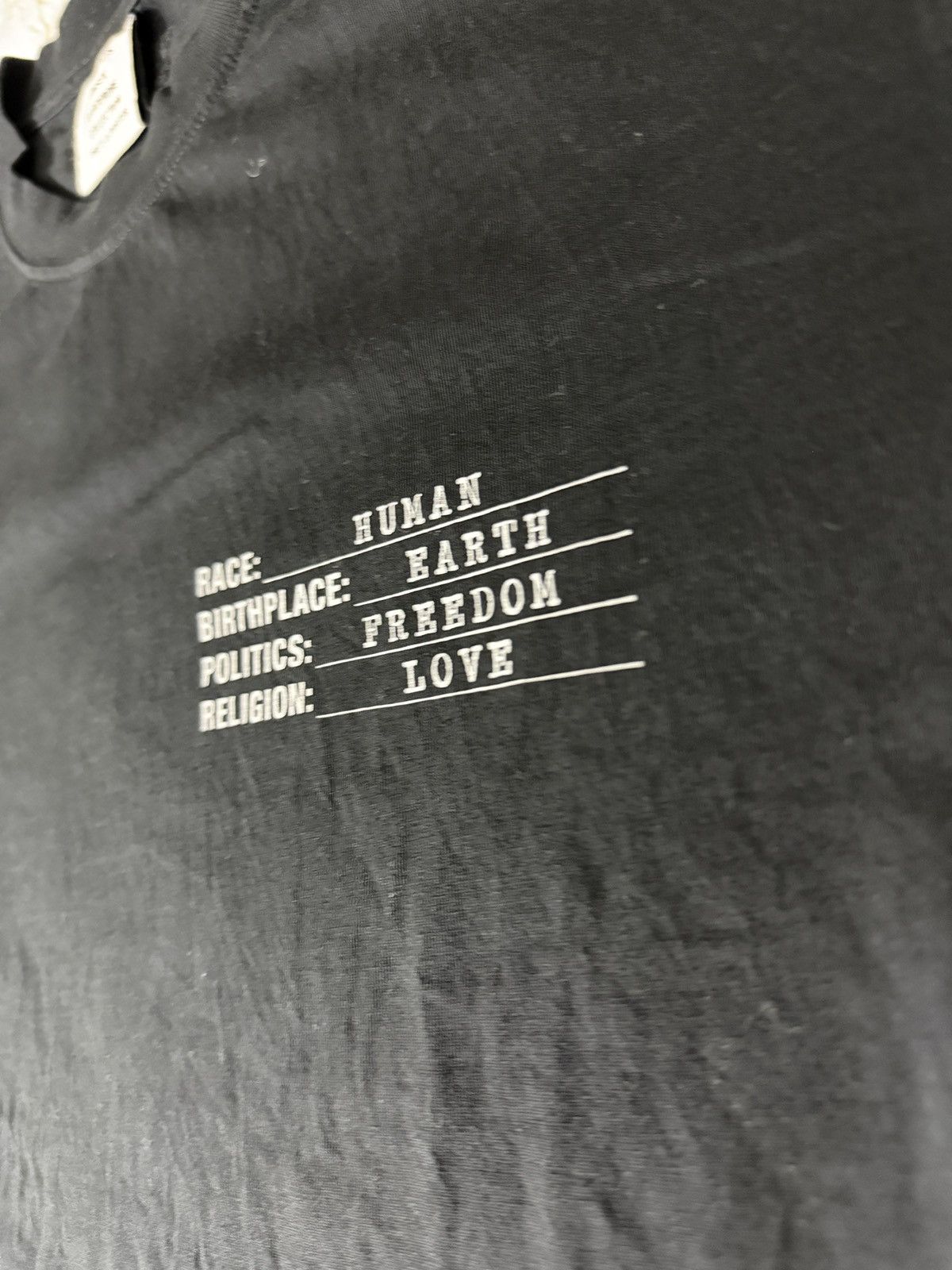 Vetements Vetements Human Rights / Human Identity T Shirt Size US XS / EU 42 / 0 - 3 Thumbnail