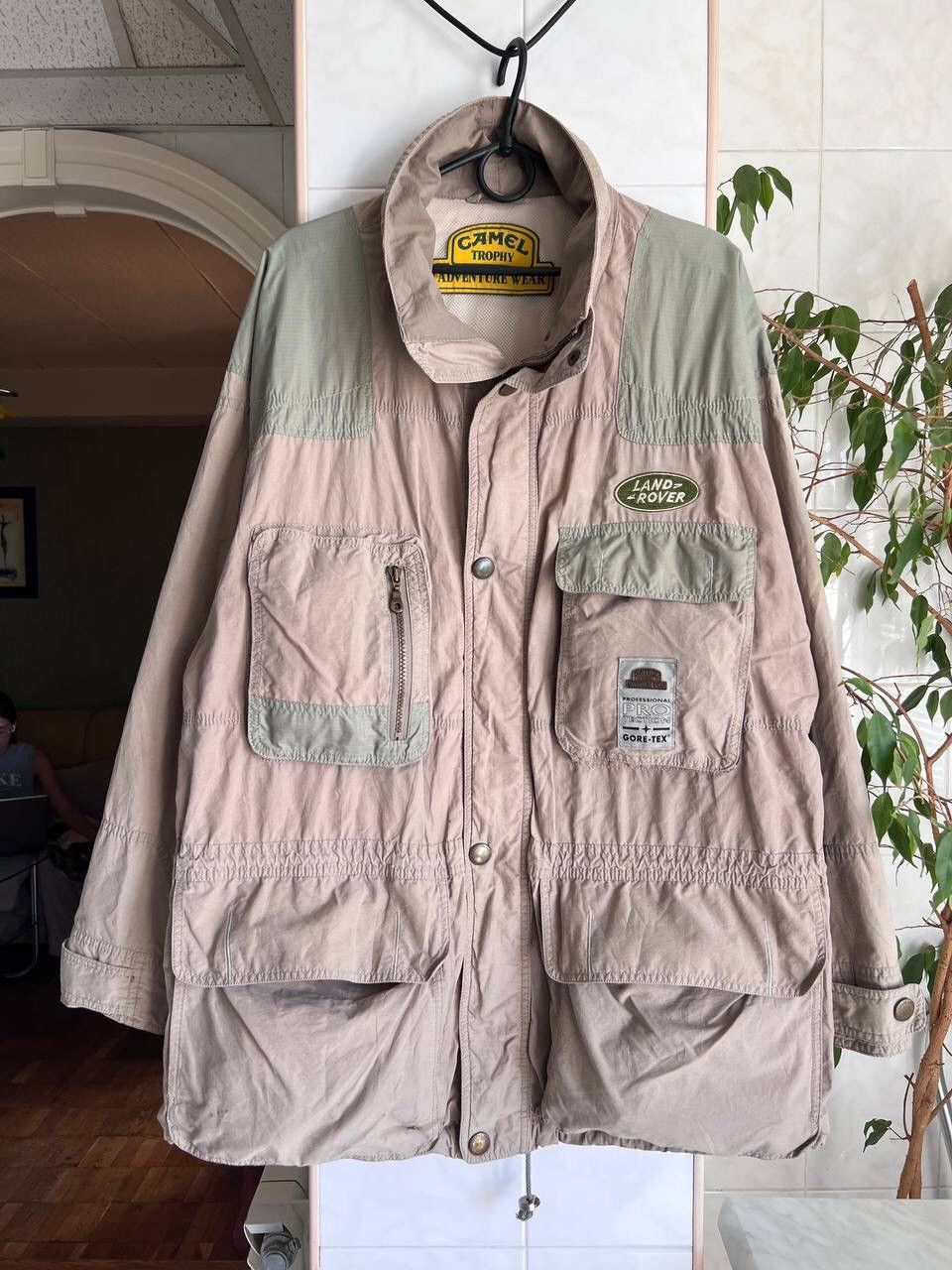 Camel trophy jacket shop