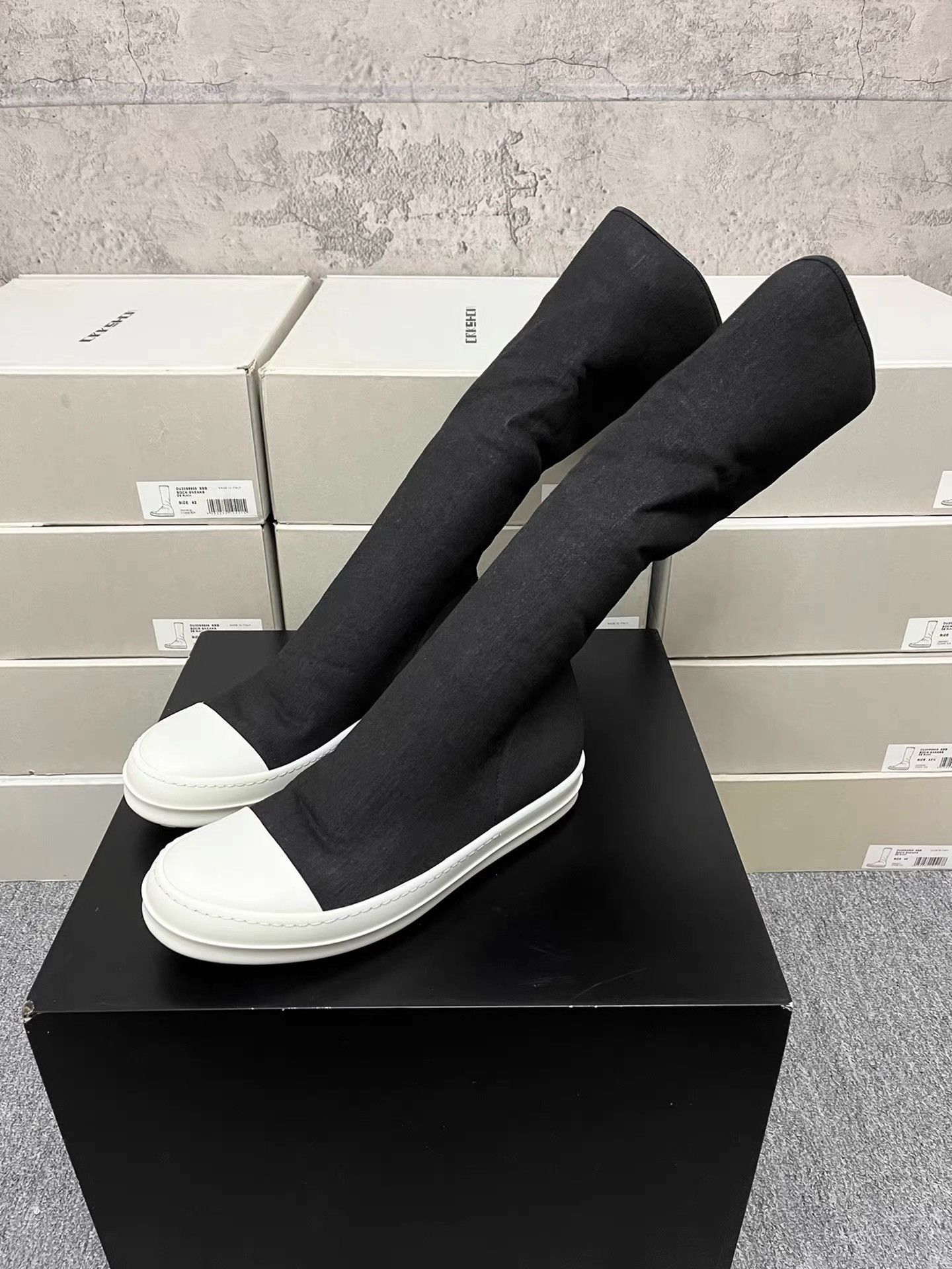 Rick Owens Rick Owens Men's Tall Boots K34 Size US 7 / EU 40 - 1 Thumbnail