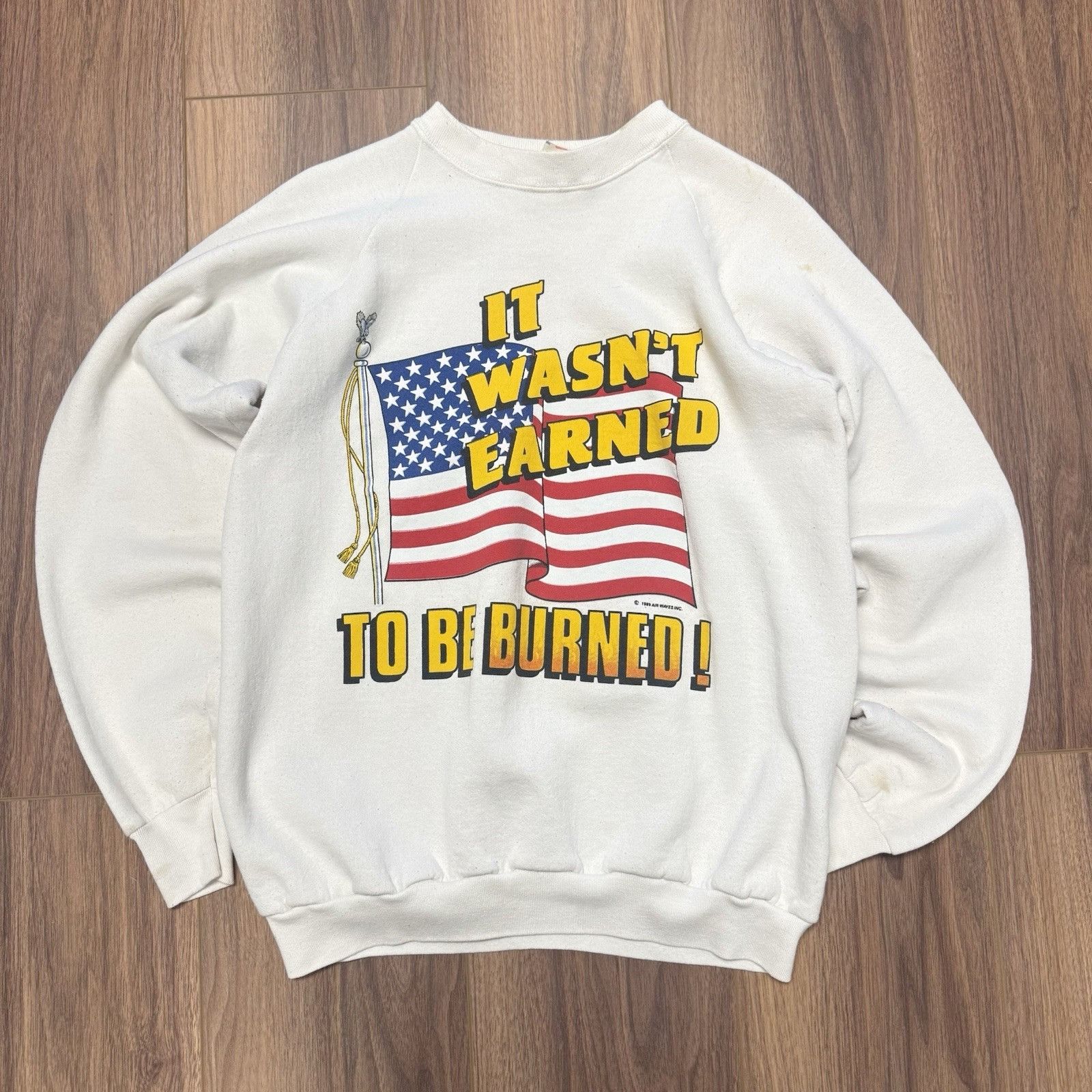 Vintage Vintage 80s It Wasnt Earned to be Burned American Flag Ragla Size US XL / EU 56 / 4 - 1 Thumbnail