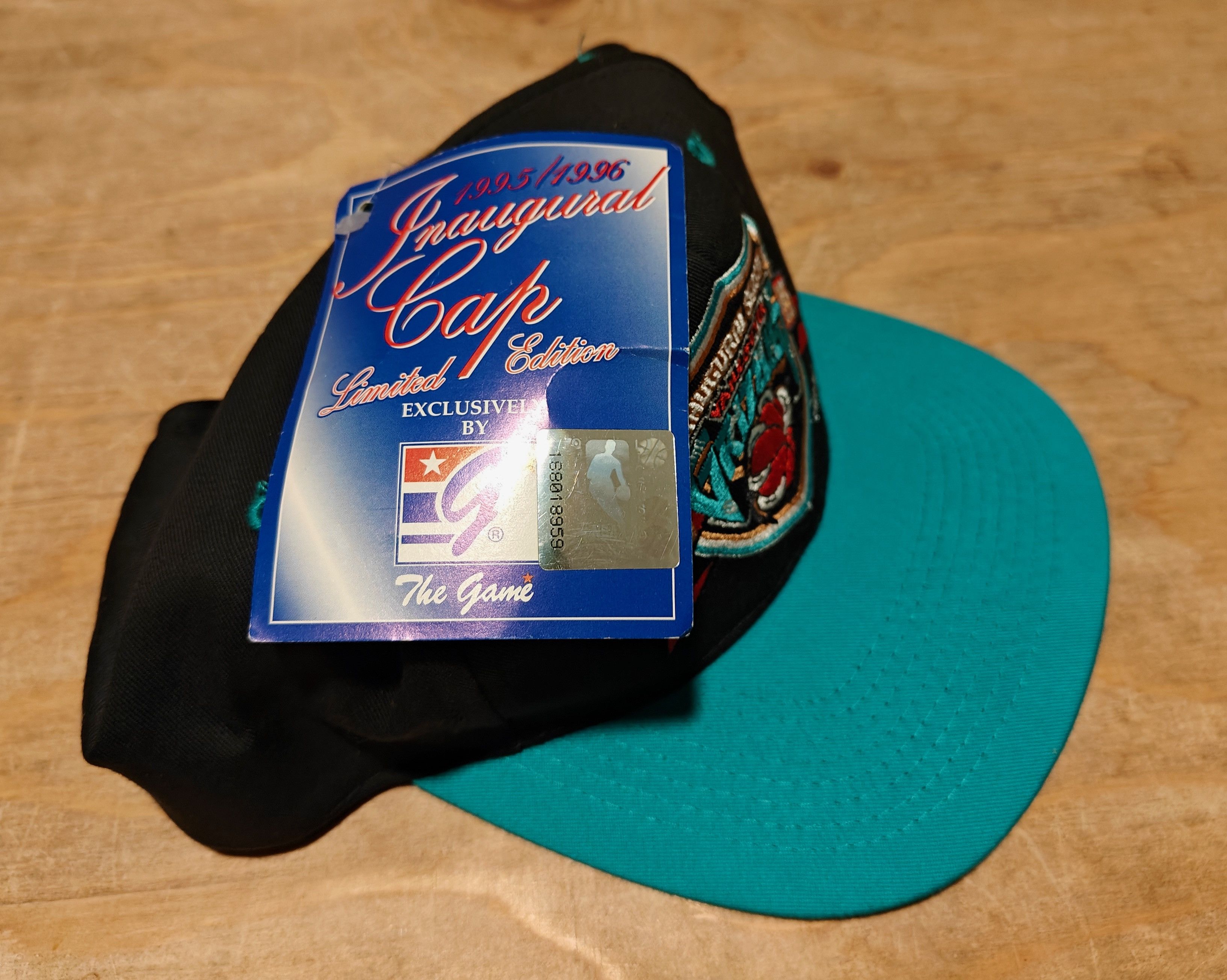 The Game NWT Vtg 1995 The Game Vancouver Grizzlies NBA snapback hat Size ONE SIZE - 5 Thumbnail