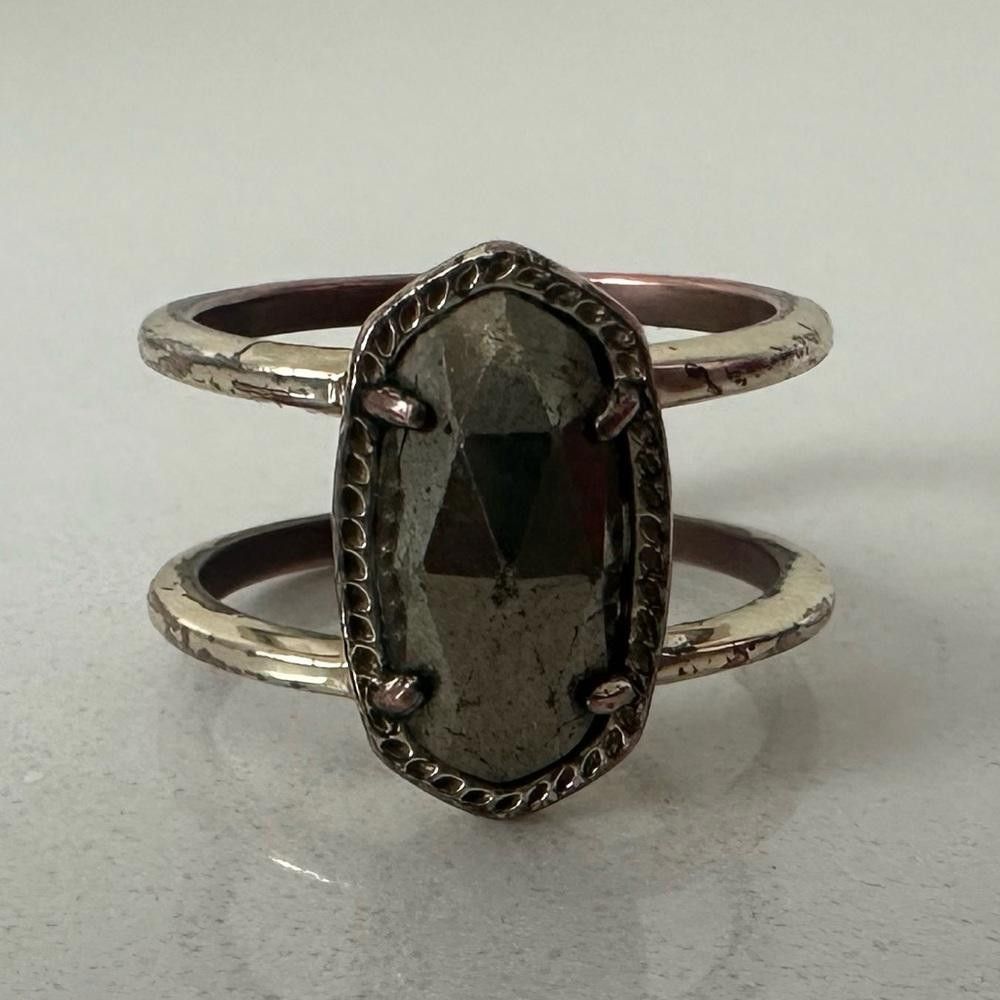 Designer Kendra Scott Elyse Gold Ring in Gold Pyrite Size 9 Size ONE SIZE - 2 Thumbnail