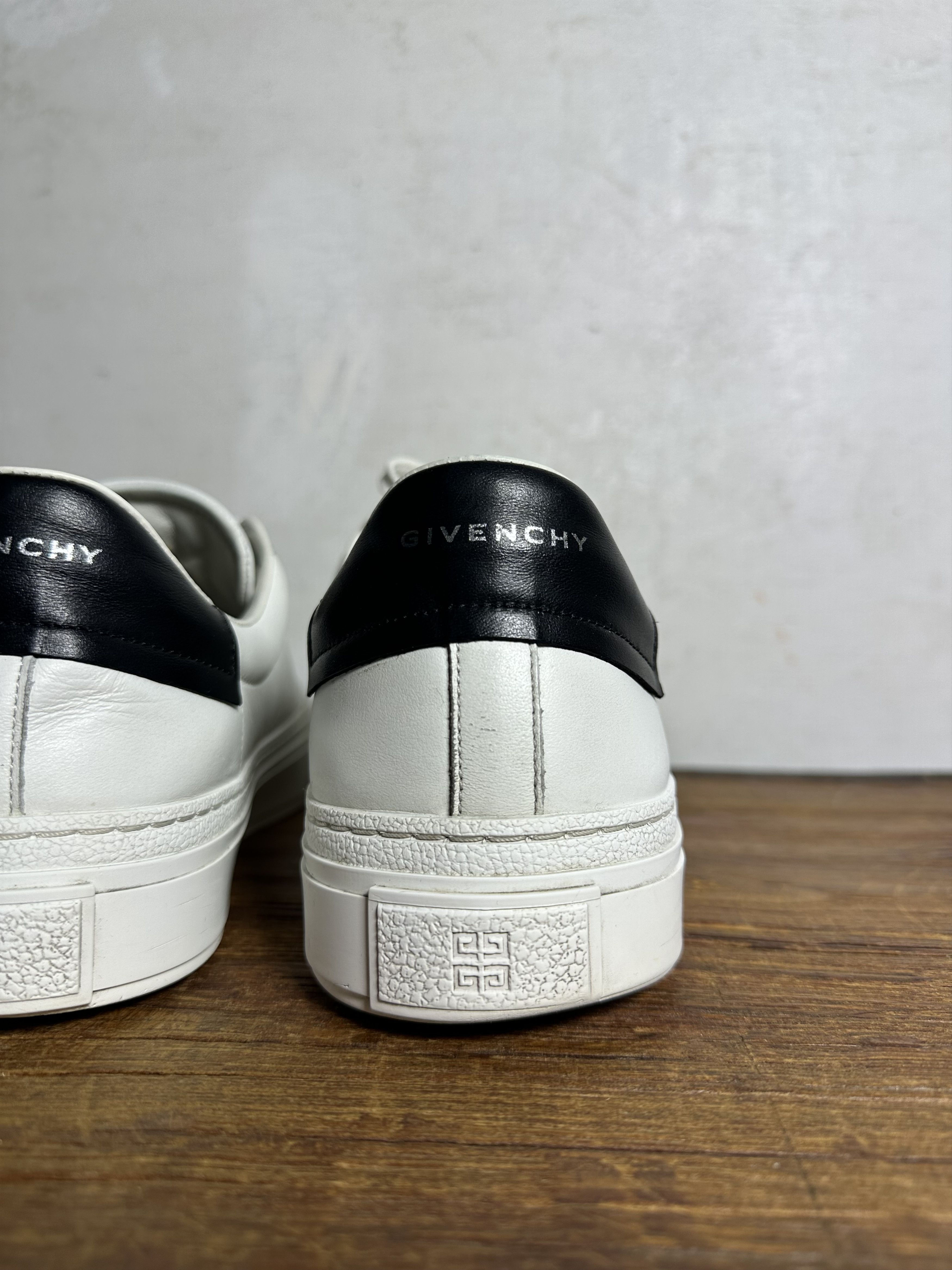 Givenchy Givenchy City Sport White Sneakers Size US 10 / EU 43 - 5 Thumbnail