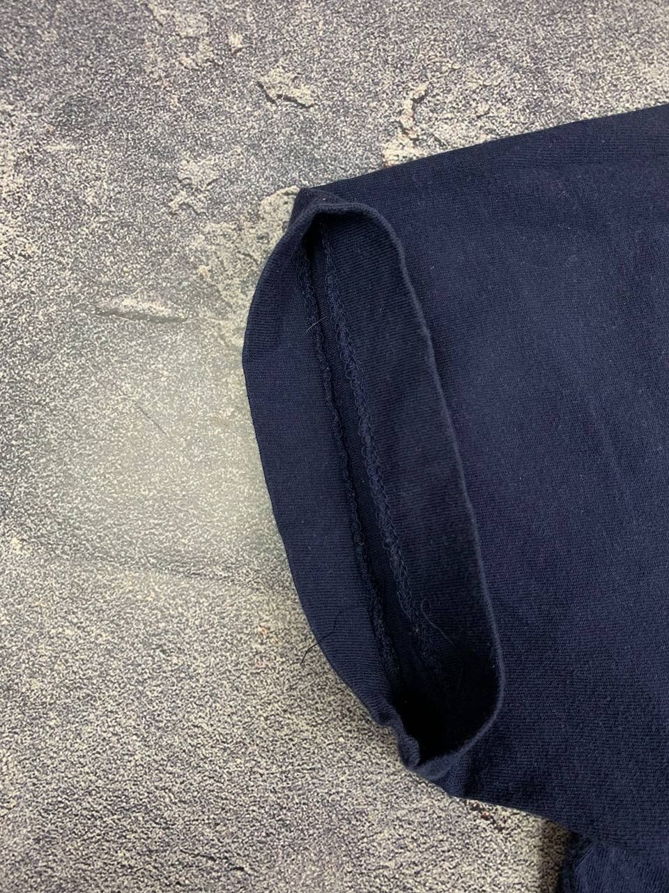 Comme des Garcons Comme des Garçons PLAY Navy Blue Double Heart Patch Japan Size US M / EU 48-50 / 2 - 7 Thumbnail