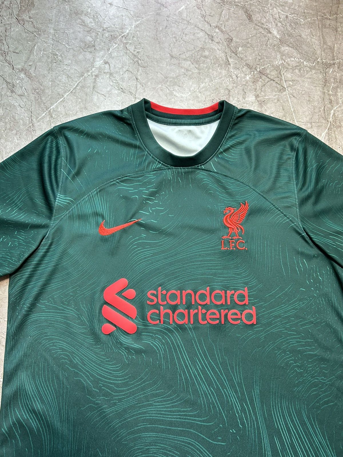 Nike Nike Liverpool Home Shirt Football jersey Size US L / EU 52-54 / 3 - 4 Thumbnail