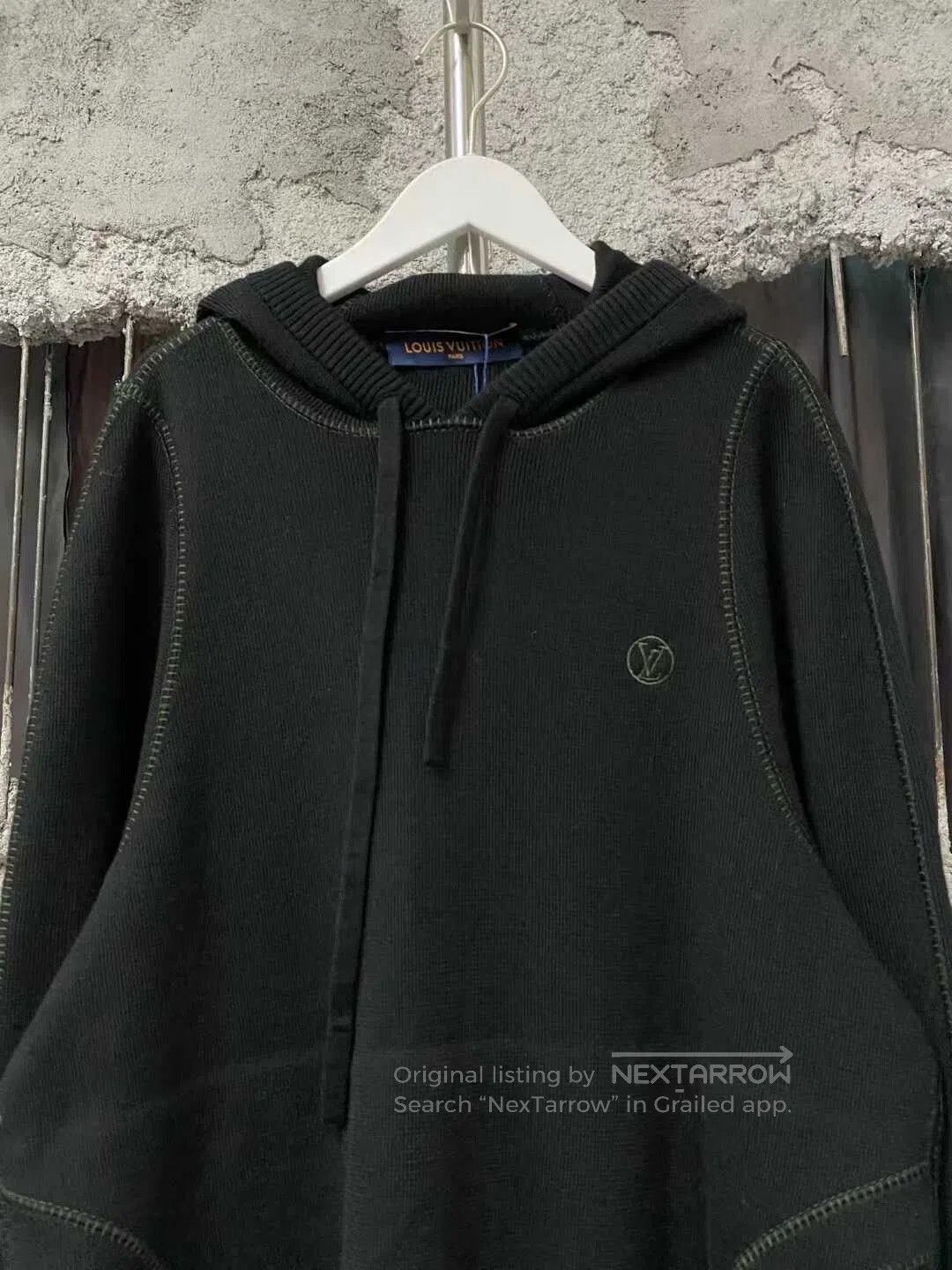 Louis Vuitton Louis Vuitton Black Wool Hoodie Size L. Size US L / EU 52-54 / 3 - 3 Thumbnail